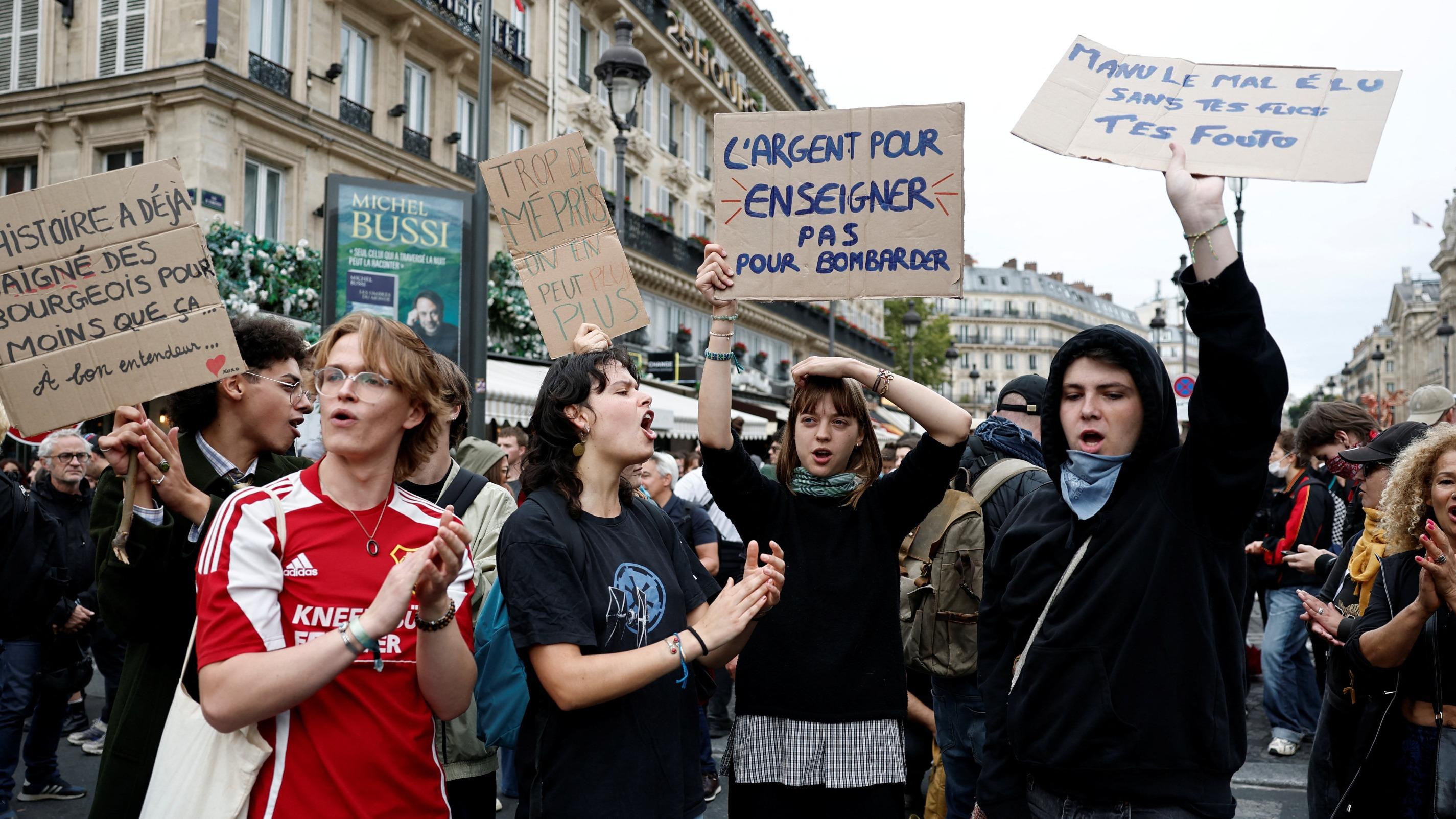 EN DIRECT - Mouvement du 10 septembre : affrontements en cours entre policiers et black bloc près de la gare du Nord, à Paris