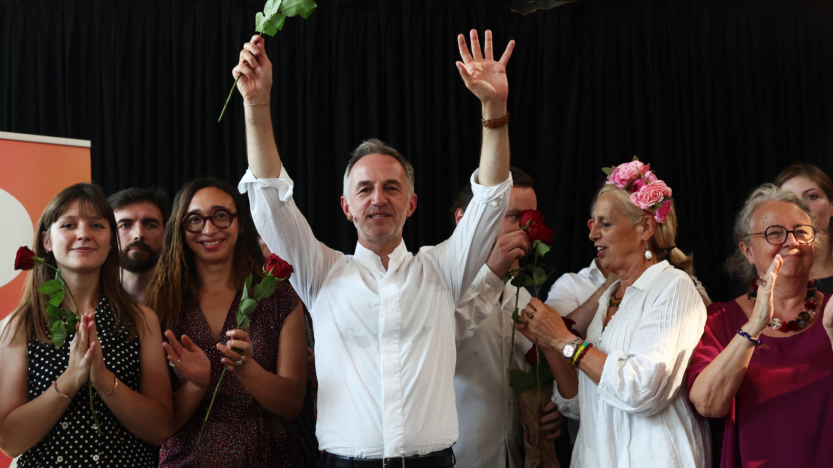 La Strategia di Emmanuel Grégoire per Contenere l'Avanzata di La France Insoumise