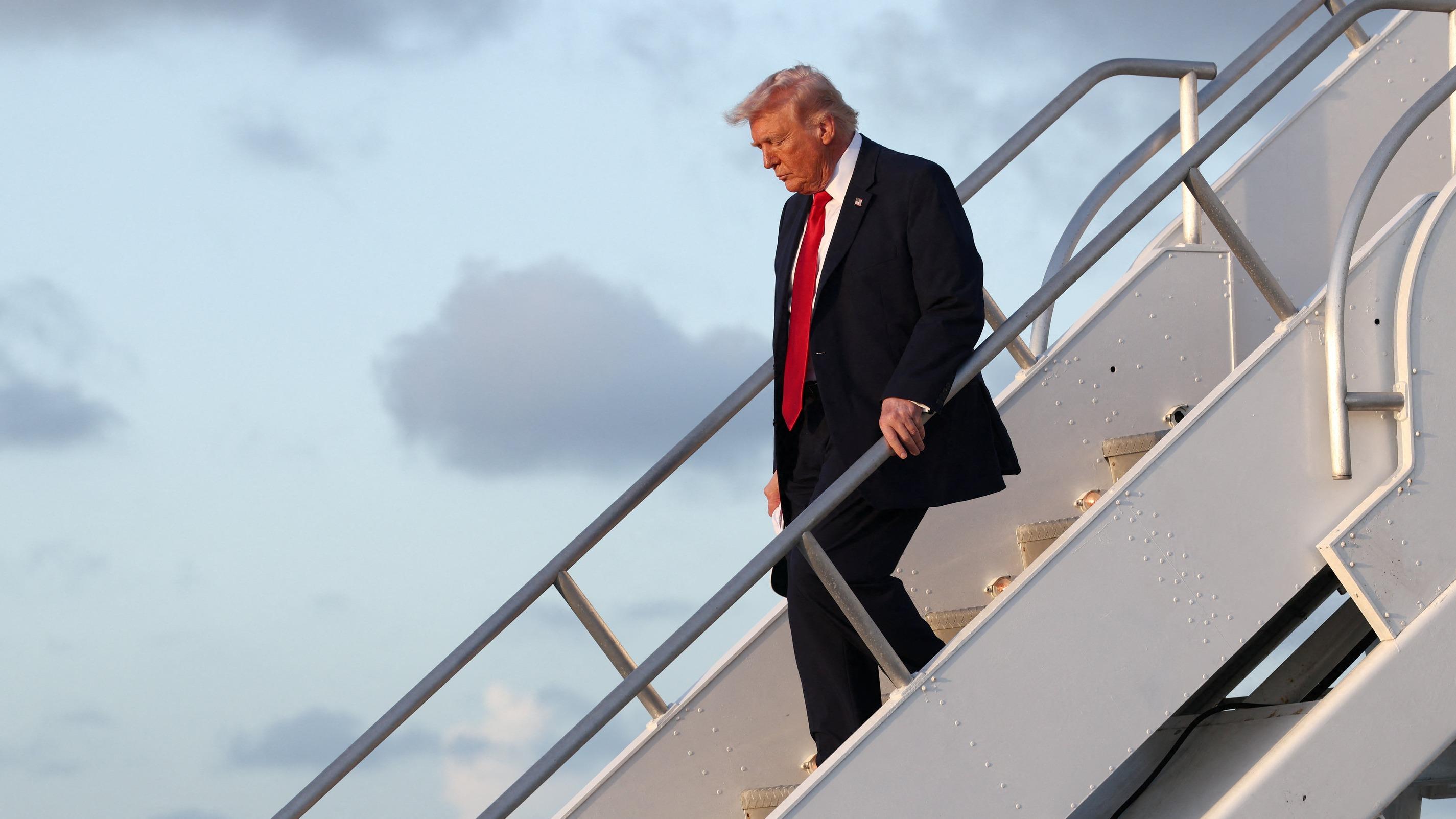 Donald Trump demande à l'Australie d'accorder l'asile aux joueuses de l'équipe iranienne de football