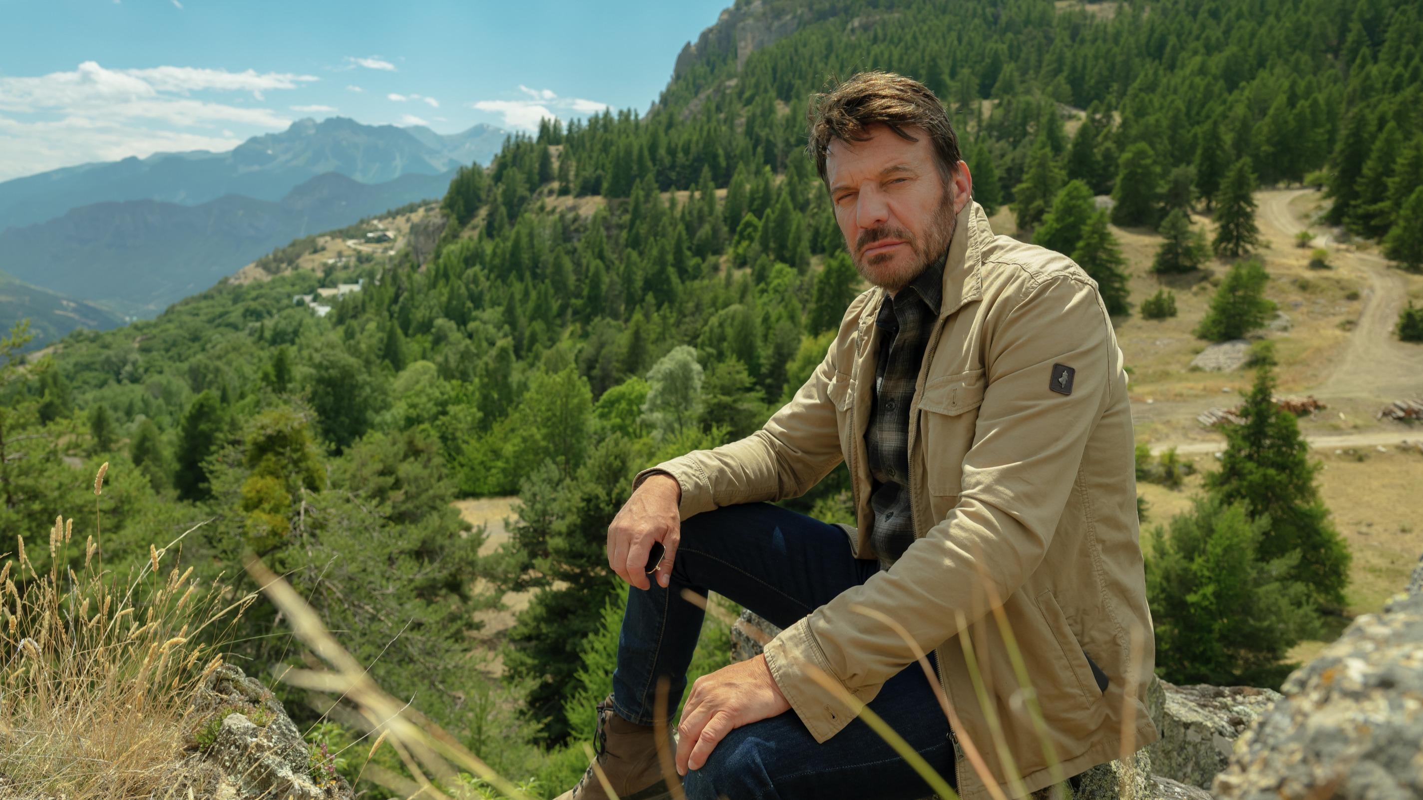 Samuel Le Bihan affirme qu'il n'a pas encore dit son dernier mot dans la série <em>Alex Hugo</em> — Séries TV