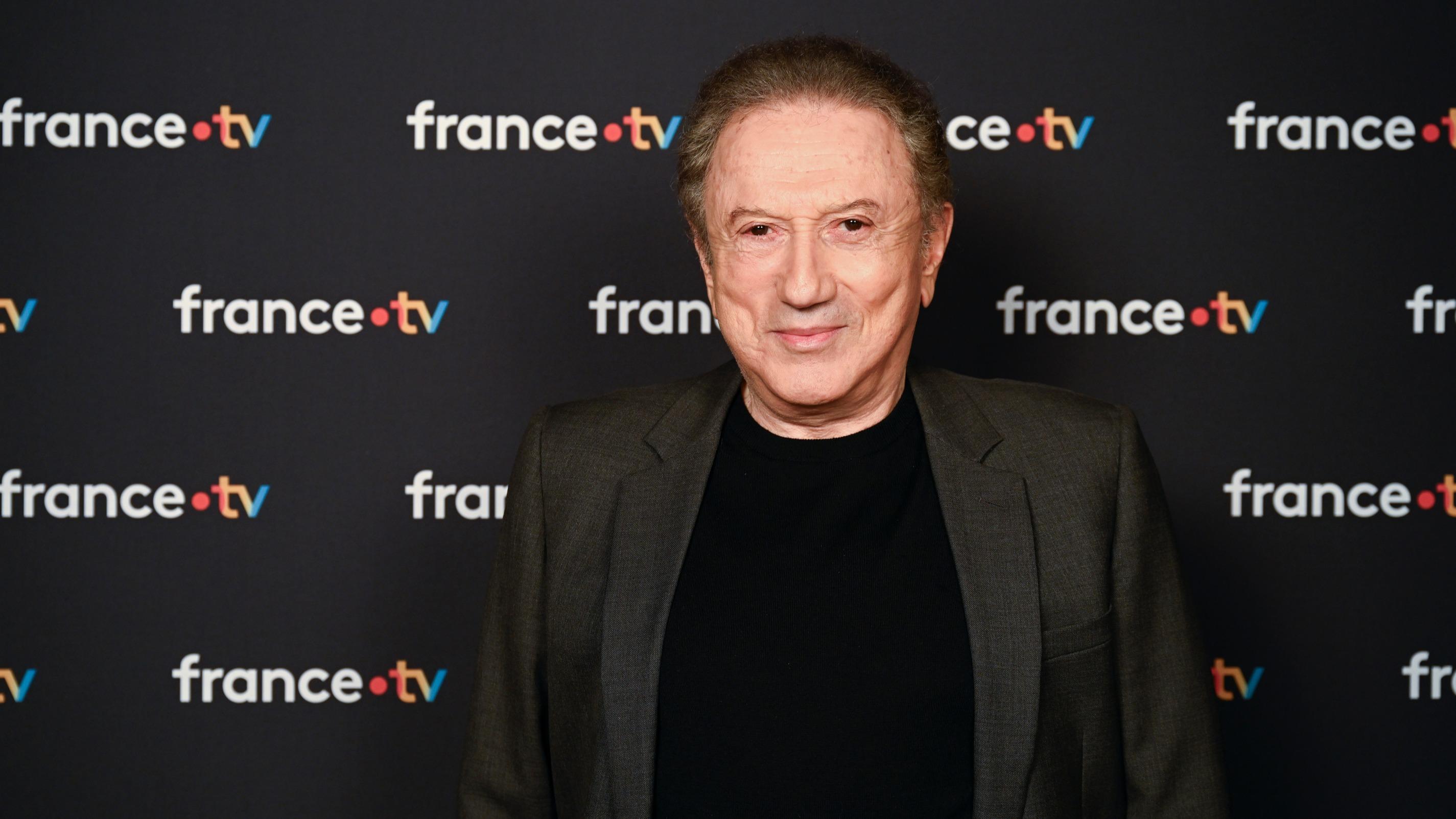 Michel Drucker alerte ses abonnés après une tentative d’usurpation d’identité liée à une fausse vente de médicaments — People & Médias