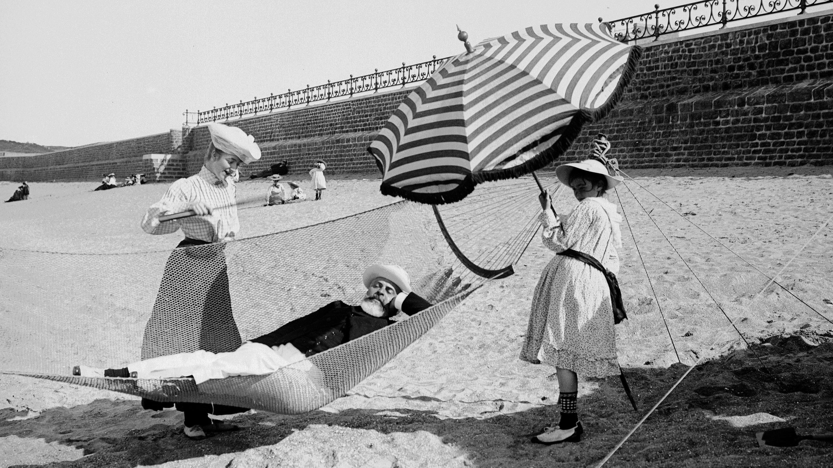 Étretat, Dinard, Saint-Lunaire ... les stations balnéaires préférées du Figaro à la Belle Époque