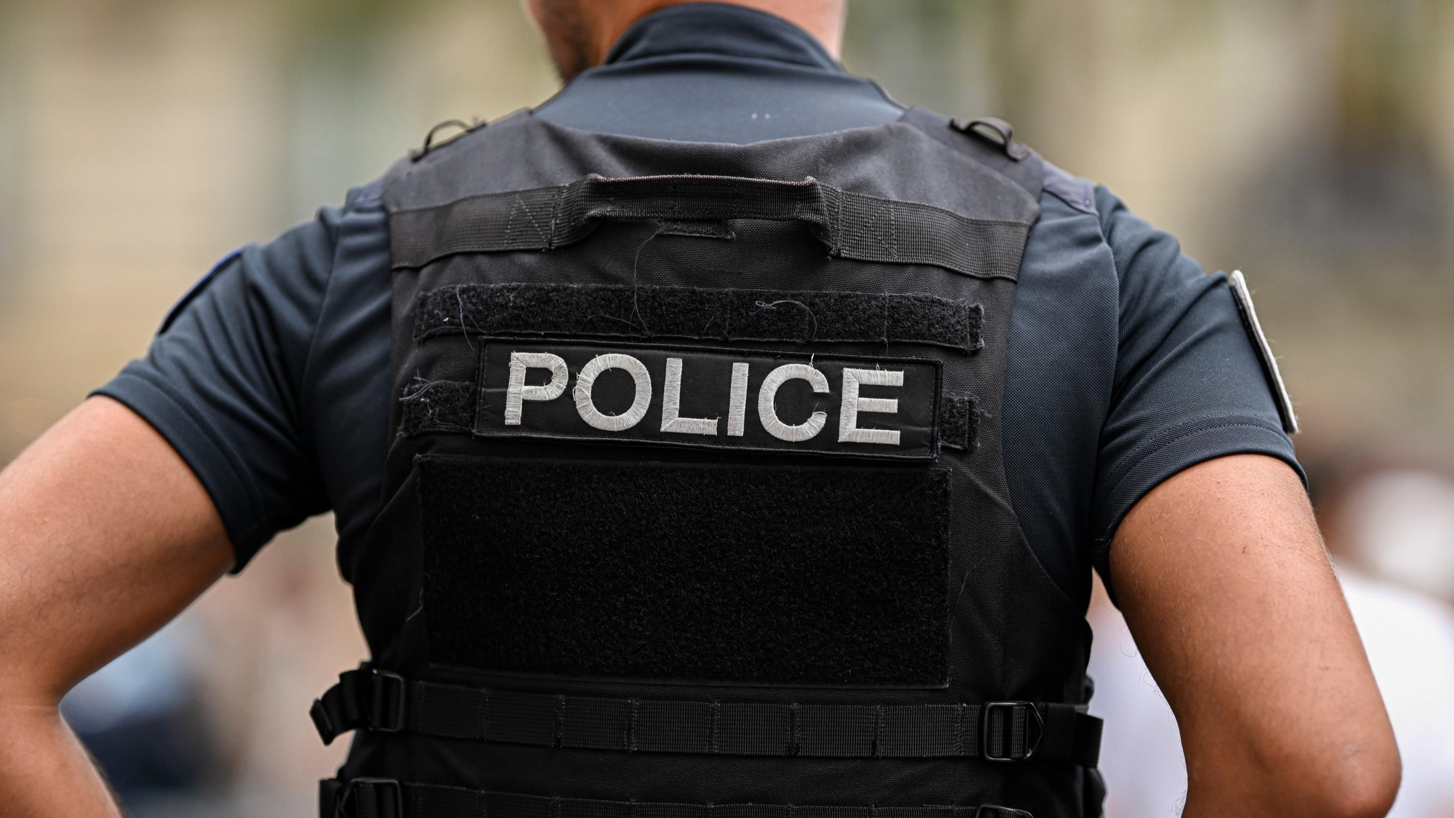 Paris : un homme accusé de liens avec «l’ultragauche radicale violente» maintenu sous contrôle judiciaire