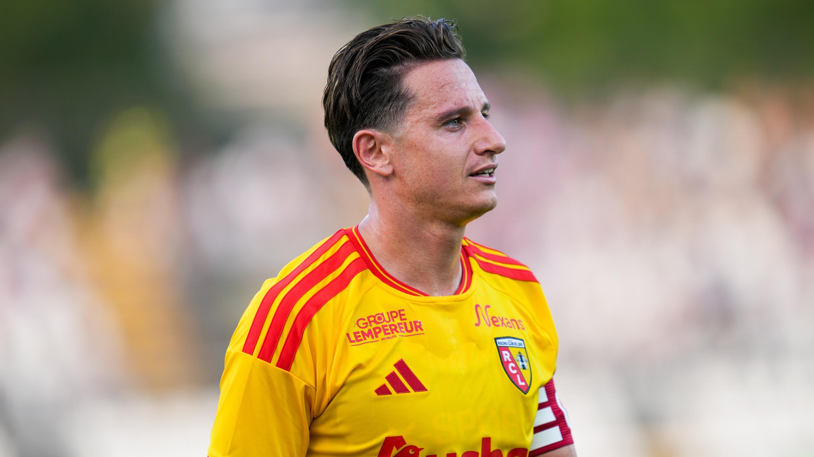 Ligue 1 : Florian Thauvin prend le brassard à Lens et rêve à nouveau des Bleus avec Zidane