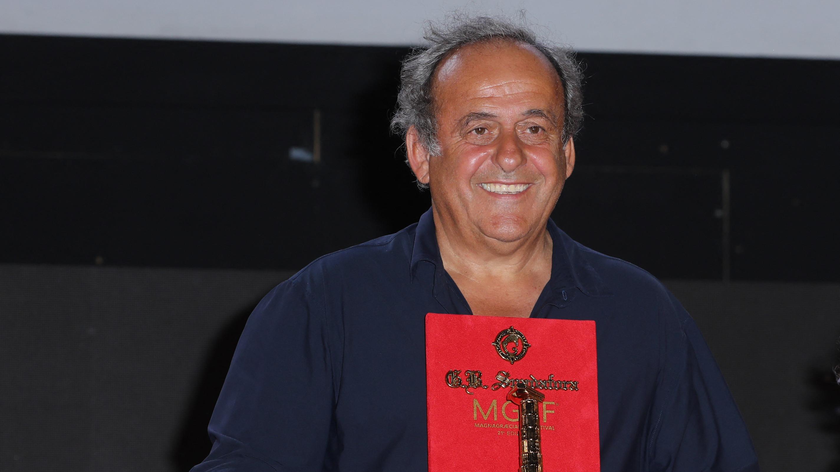 Ballon d’or 2026 : Michel Platini mise sur la victoire de Khvitcha Kvaratskhelia