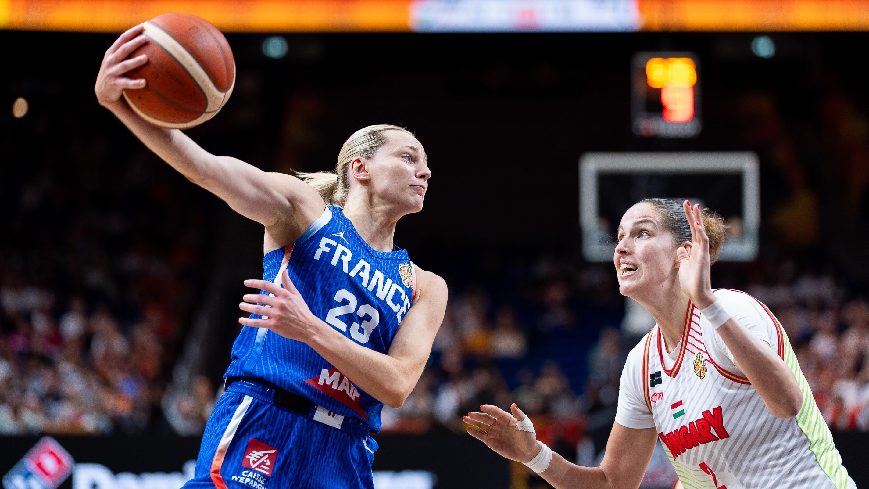 Basket (F) : les Bleues débutent leur Mondial en fanfare