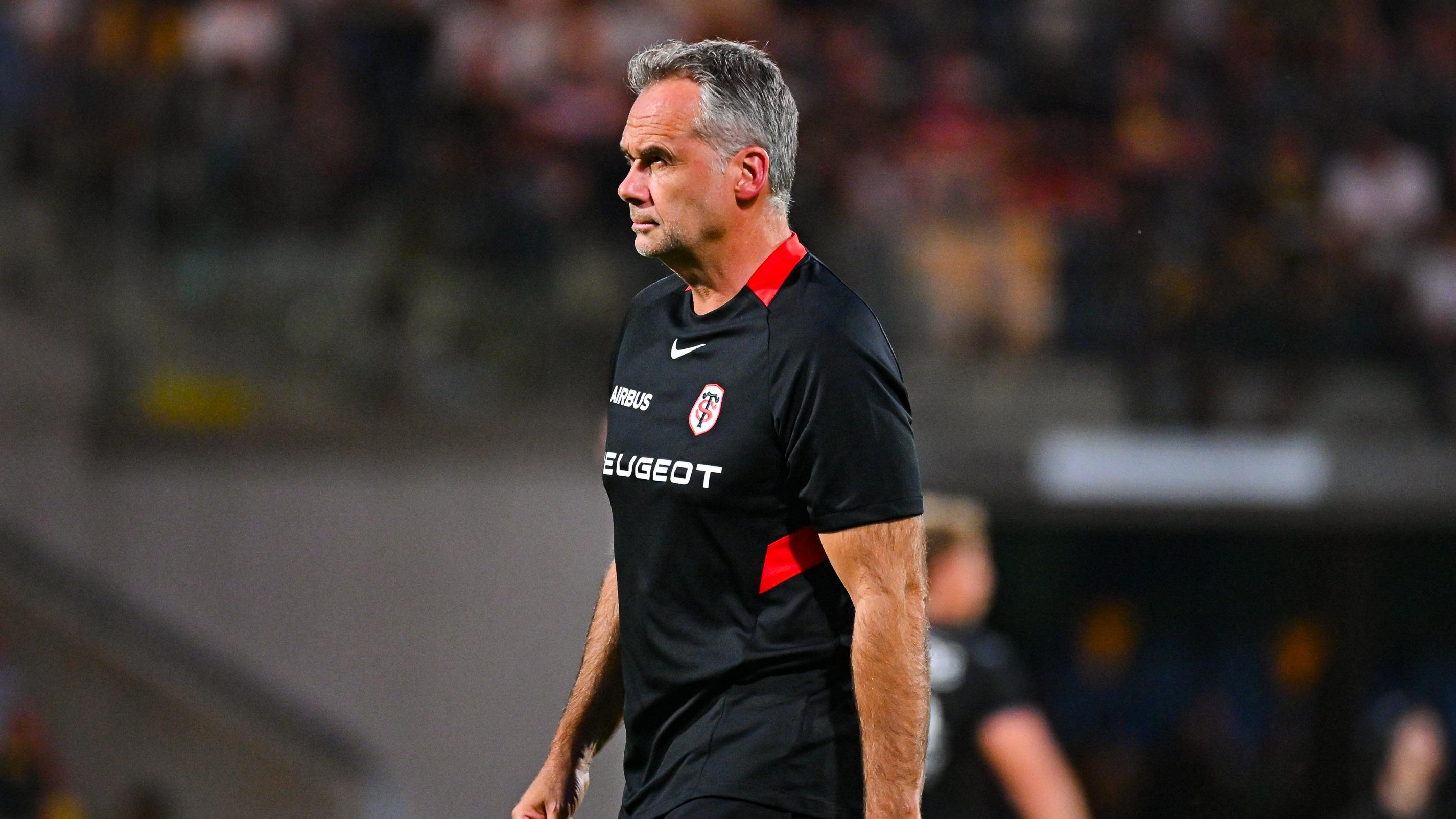 Top 14 : «Un apport nul voire catastrophique...», la colère d’Ugo Mola après la défaite de Toulouse à La Rochelle