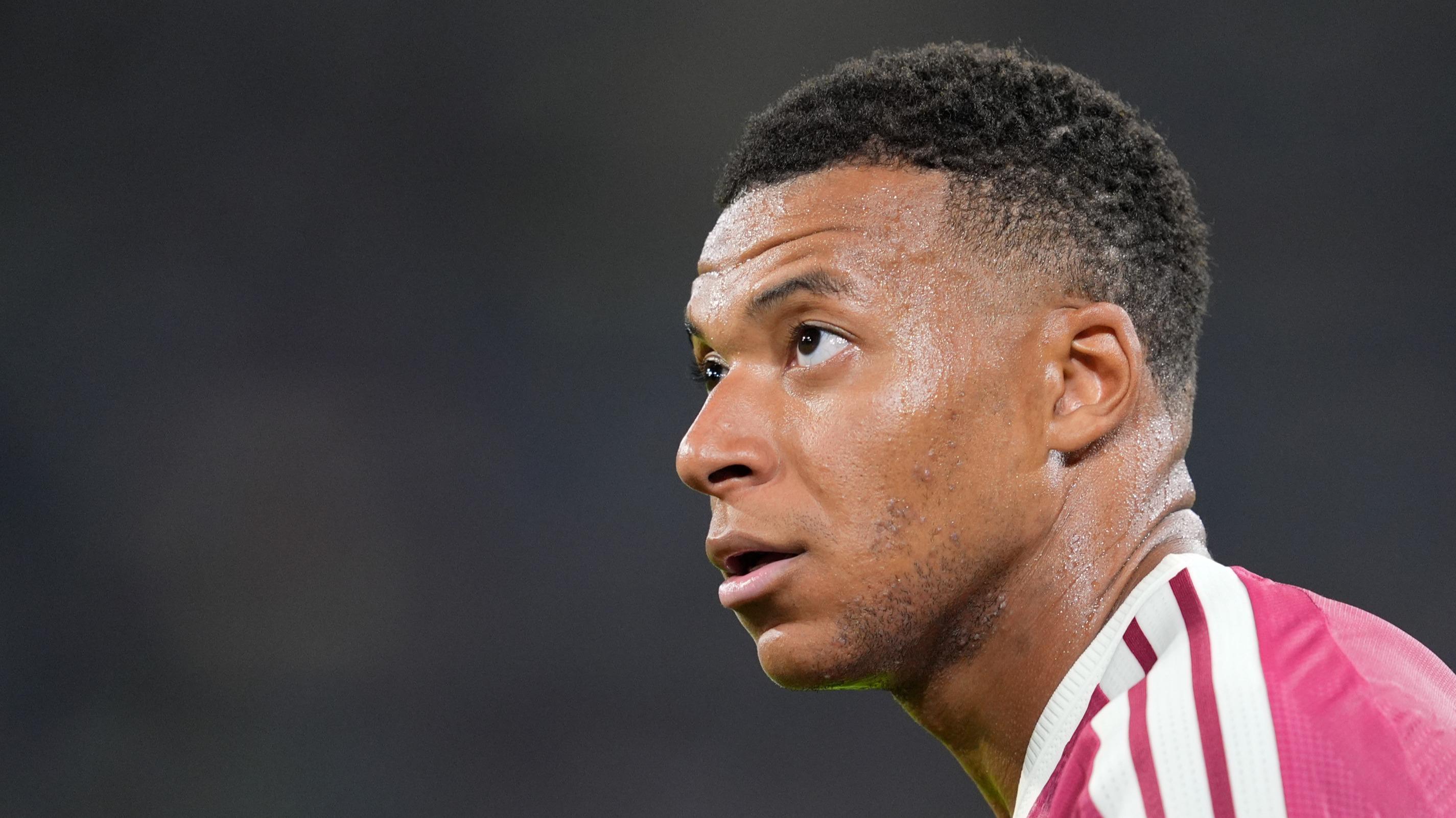 «Une bonne année pour le gagner» : Mbappé confiant pour succéder à Dembélé... et décrocher le Ballon d’Or