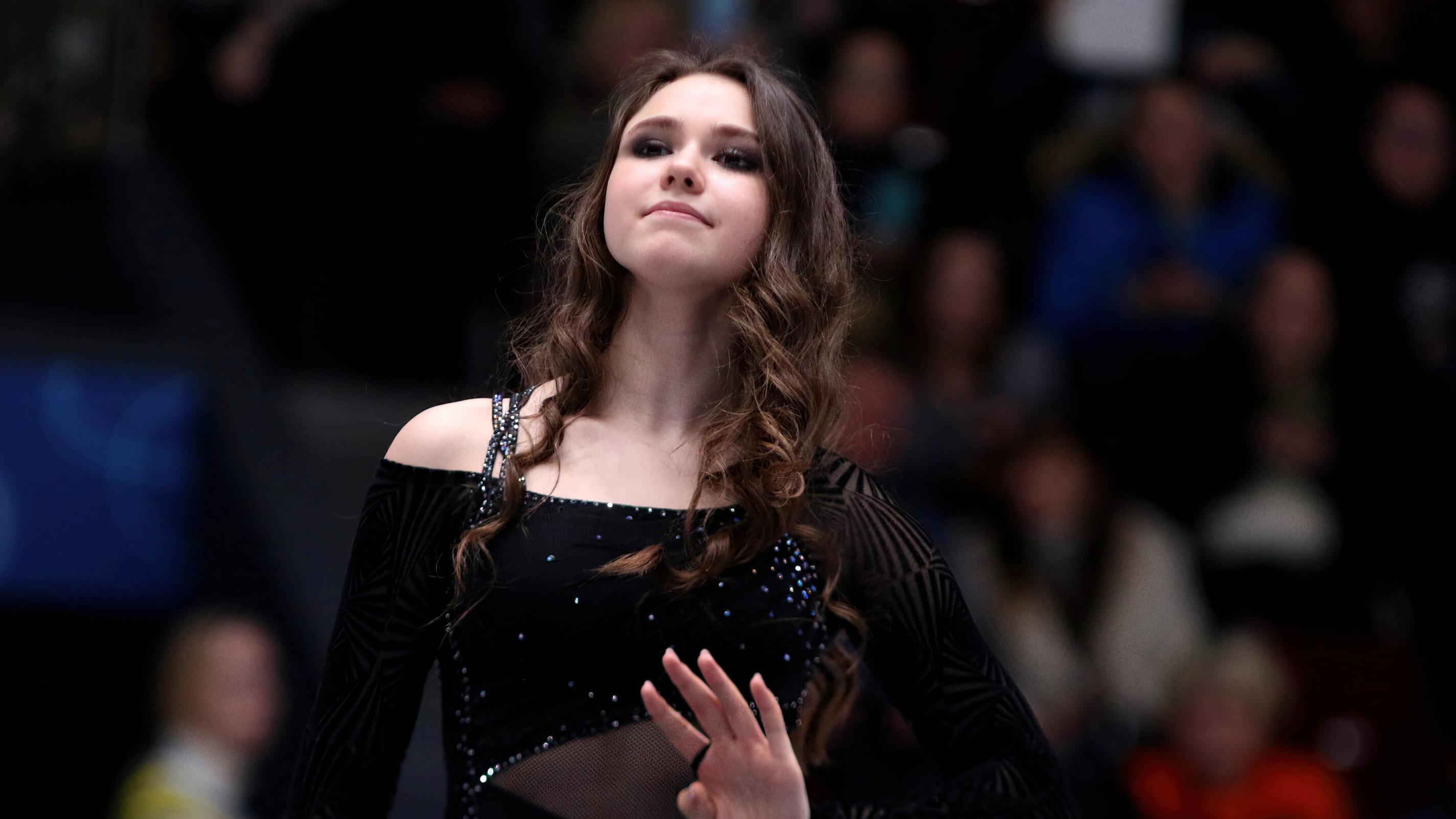 Patinage artistique : la Russe Kamila Valieva perd son statut d’athlète neutre et est interdite de compétitions internationales