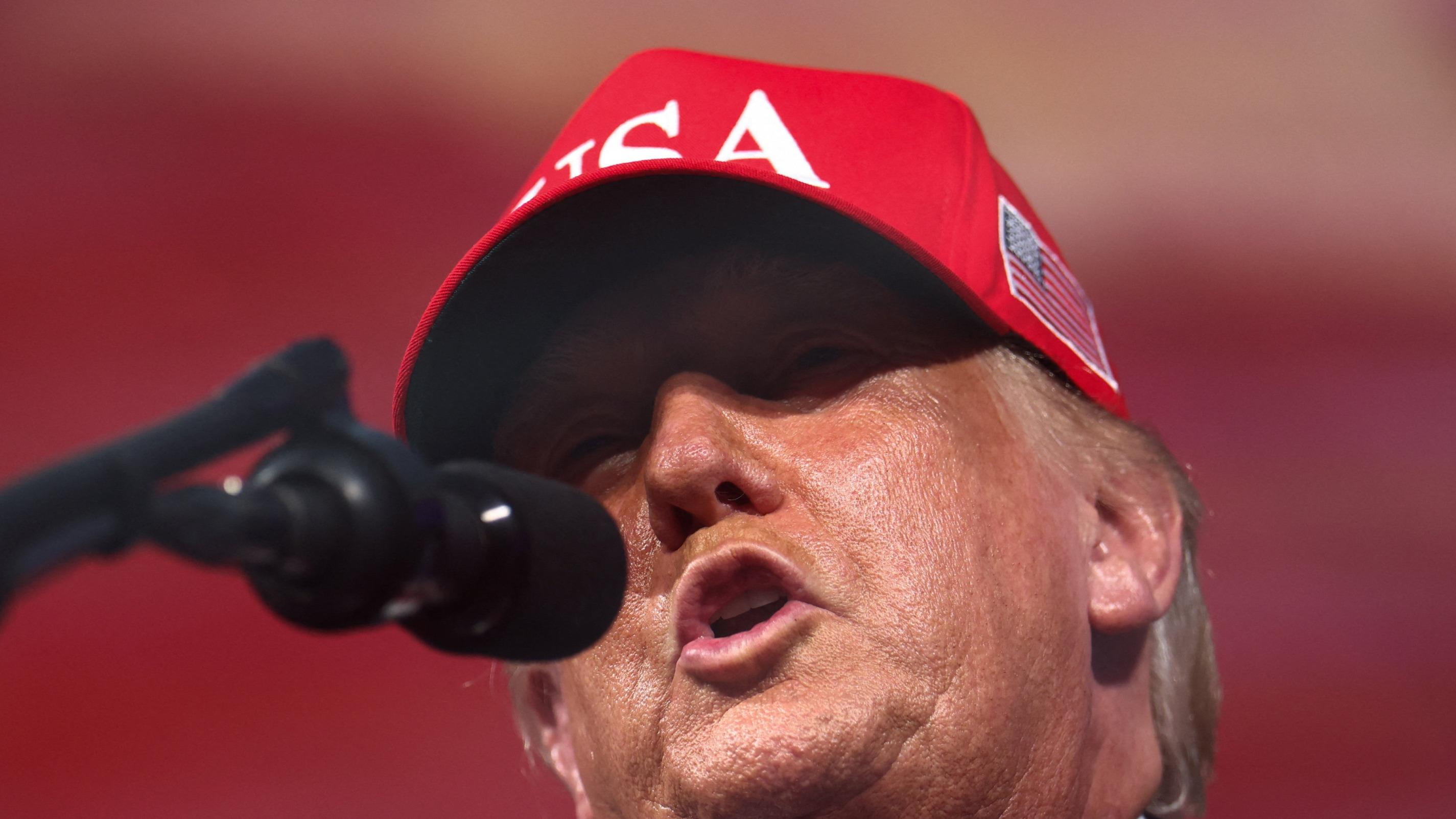 « Un moment sans précédent dans l’histoire mondiale » : aux États-Unis, le débat sur l’IA fait irruption dans la campagne des midterms