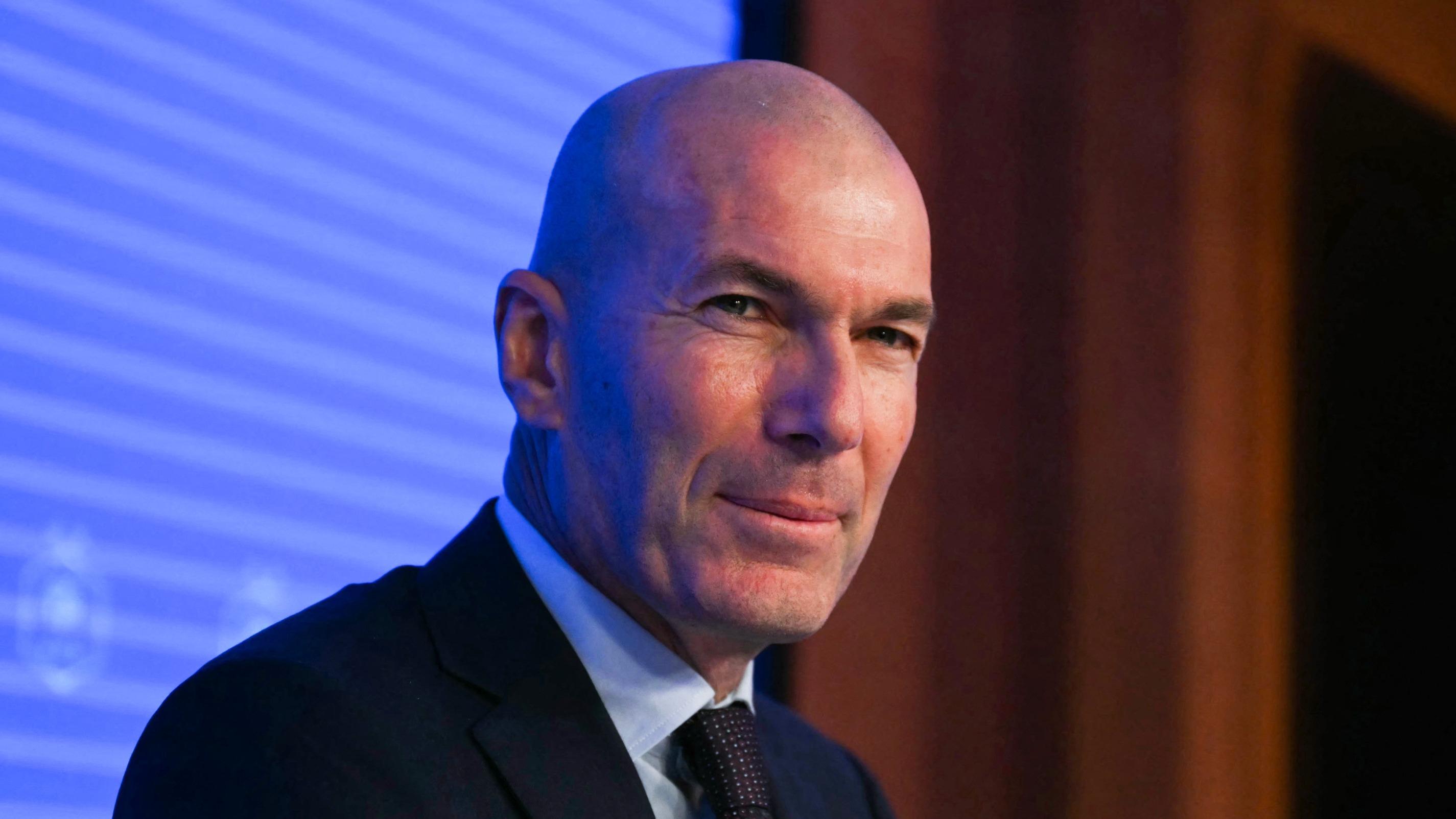 Surprises, ruptures, noyau dur : quelle première liste de Zidane avec les Bleus ?
