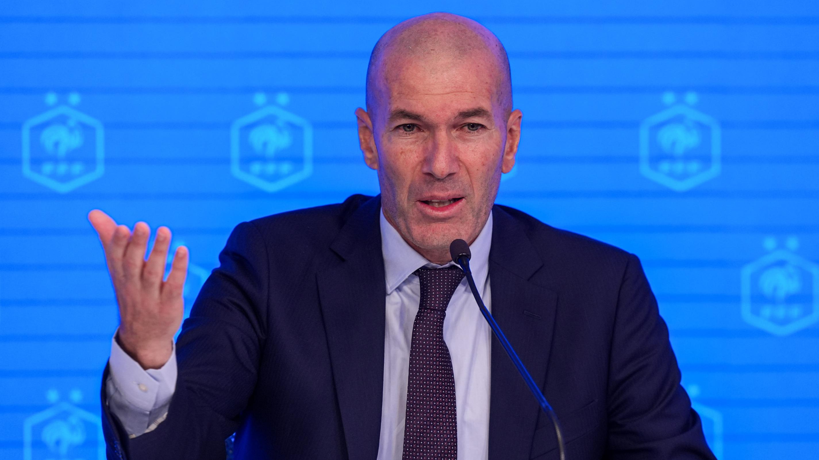 EN DIRECT - Équipe de France : Zidane va dévoiler sa première liste, qui sera appelé chez les Bleus ?