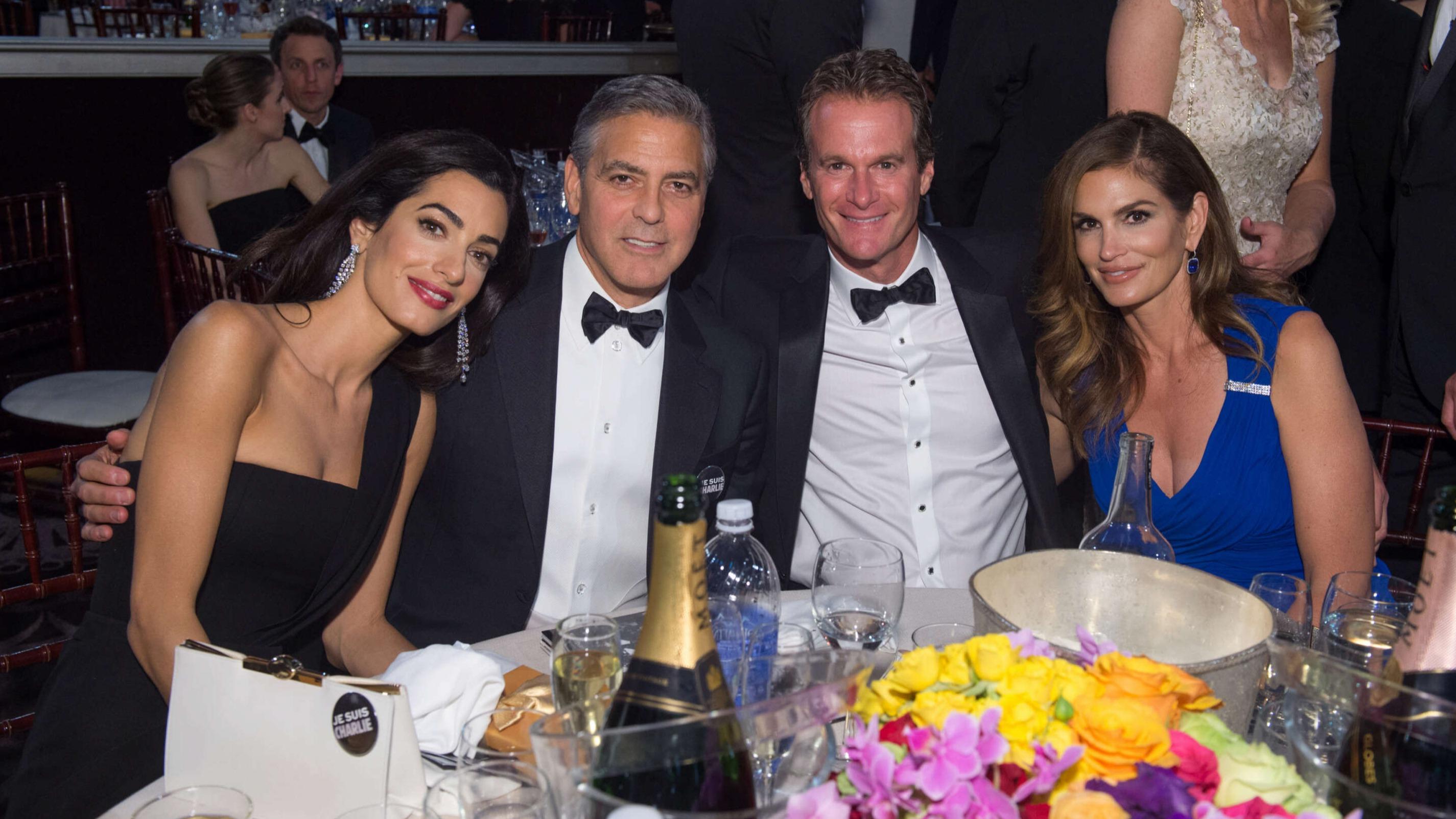 Plus proches que jamais, George et Amal Clooney au chevet de Cindy Crawford et Rande Gerber après la mort de leur fils Presley