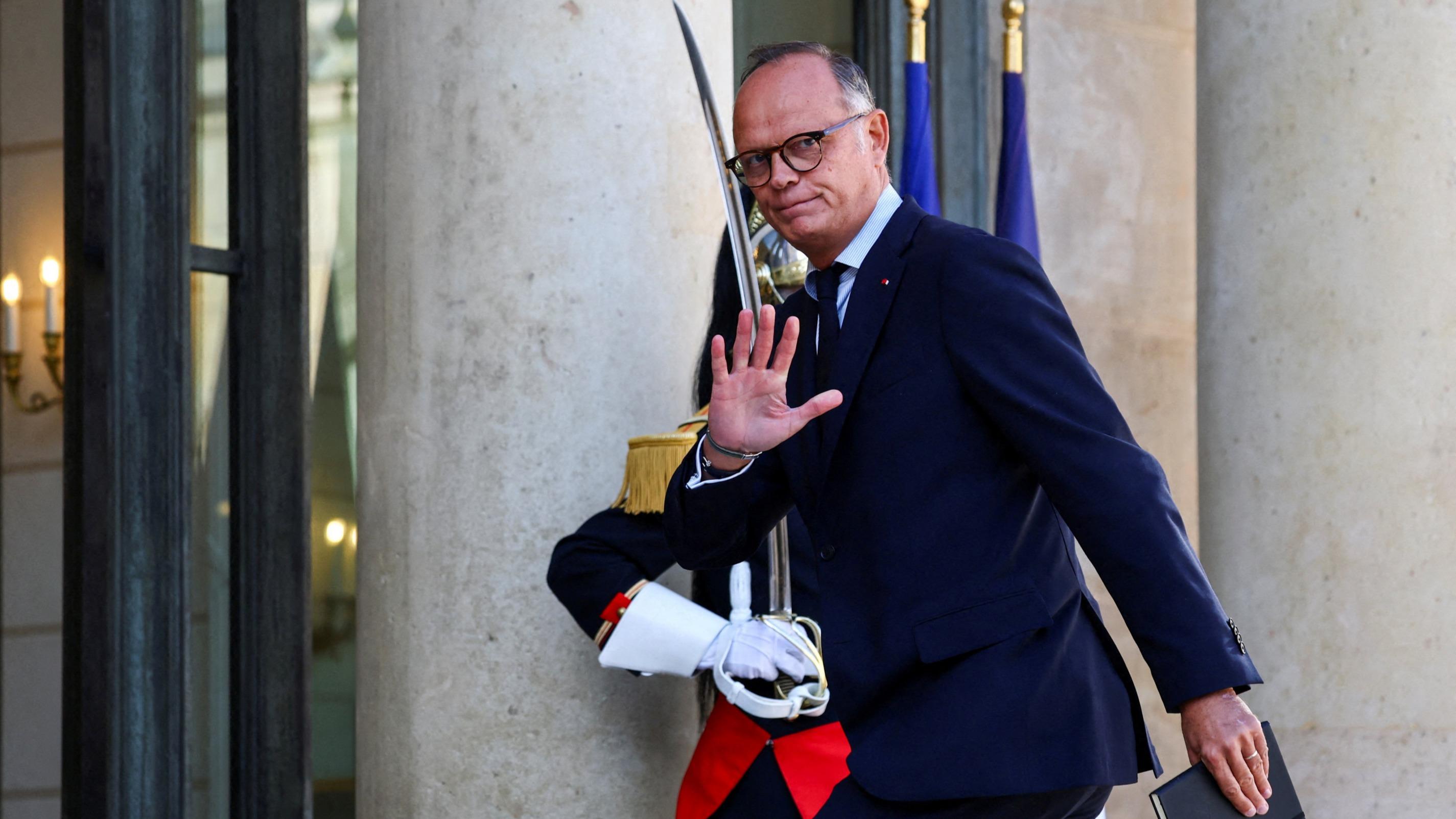 EN DIRECT - Budget 2027 : avant la présentation du texte du gouvernement, Édouard Philippe craint «l’étranglement» de la dette ou un «choc extérieur»