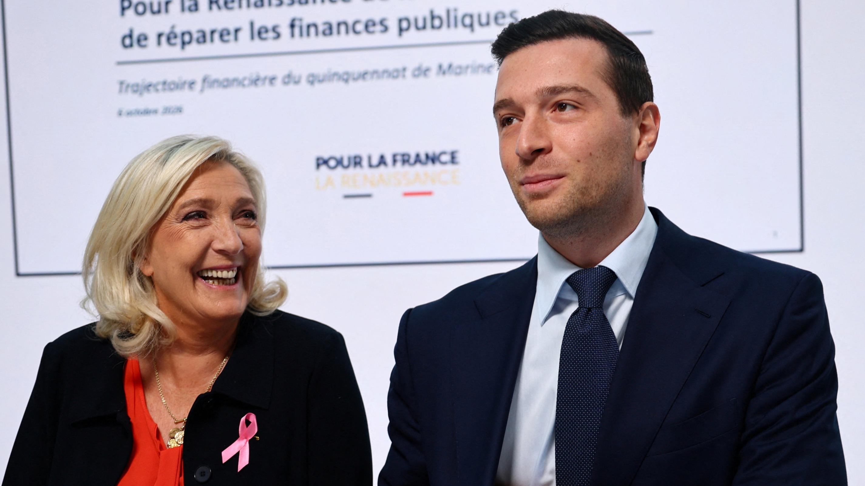 Affaire des écrits antisémites : Marine Le Pen «maintient à 1000 % sa confiance en Jordan Bardella»