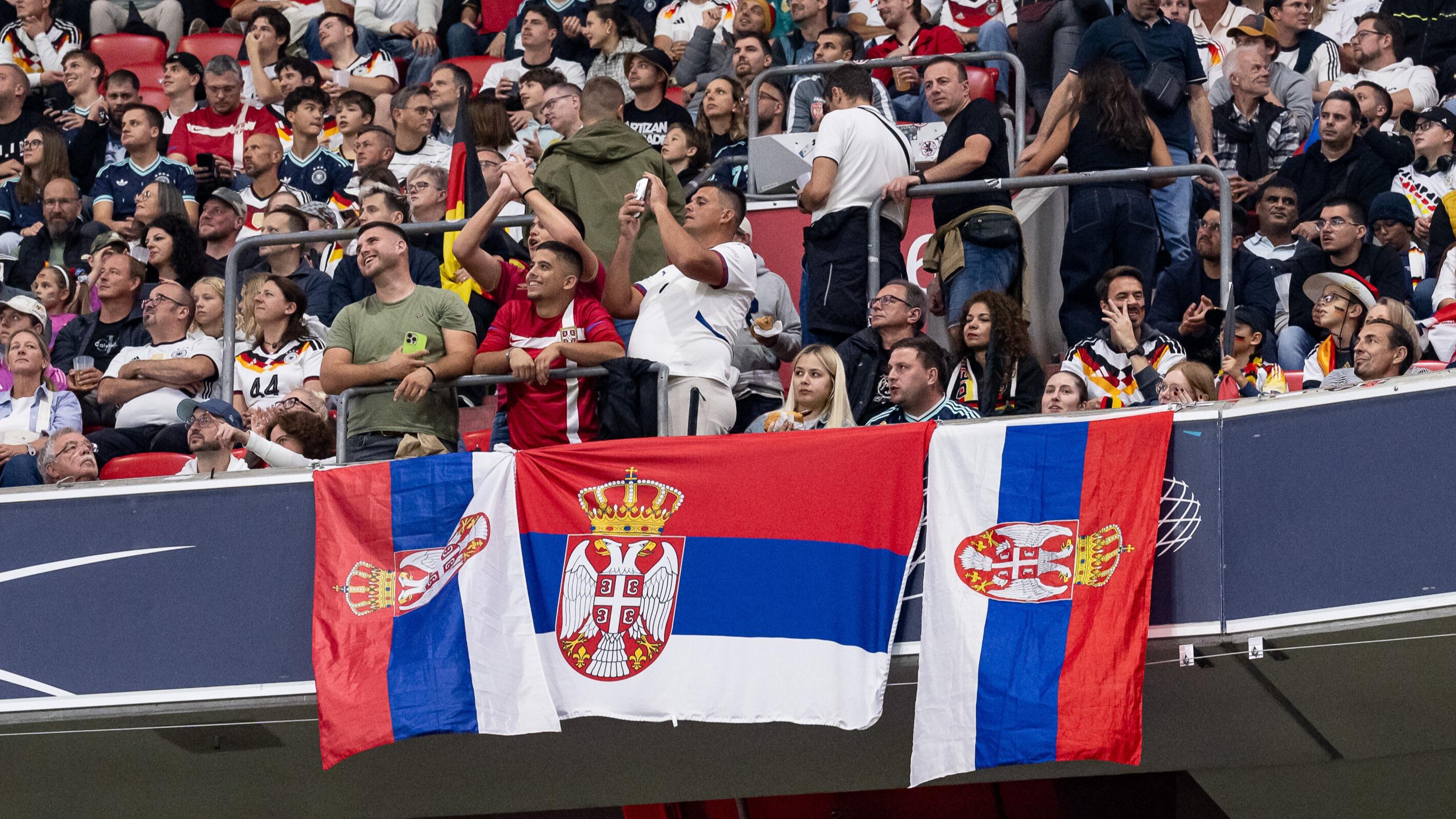 Ligue des nations : la Serbie condamnée à 50.000 euros d’amende en raison des comportements racistes de ses supporters