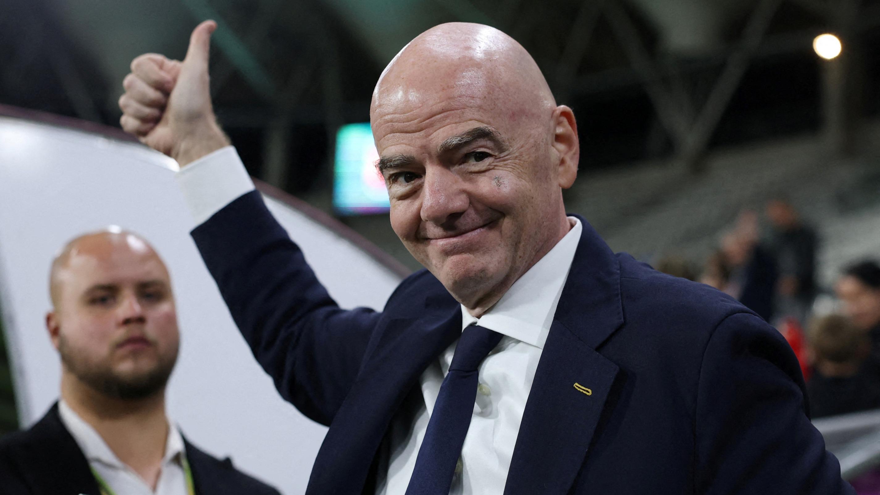 «Il n’existe pas de deuxième salaire» : la FIFA et Gianni Infantino reçoivent les excuses d’un célèbre média