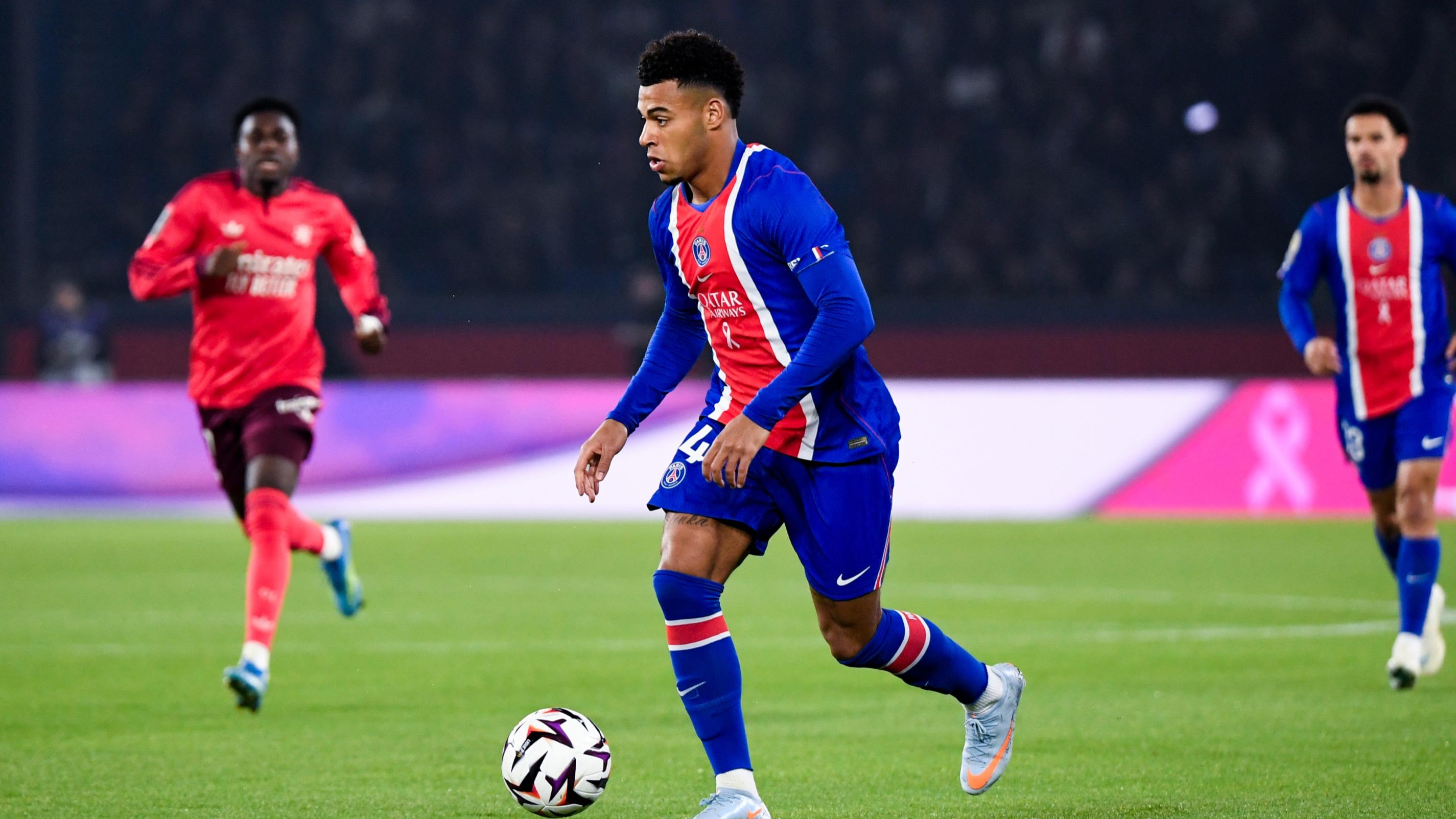 EN DIRECT - PSG-Lyon : Doué toujours aussi déroutant, les Parisiens confisquent le ballon mais les Lyonnais résistent