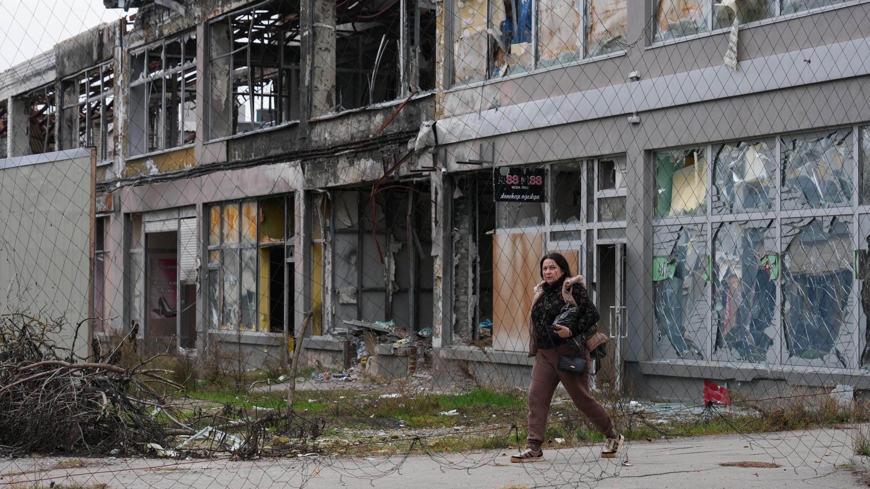 «Les gens meurent de faim» : Cessez-le-feu inespéré à Olechky, village du sud de l’Ukraine coupé du monde