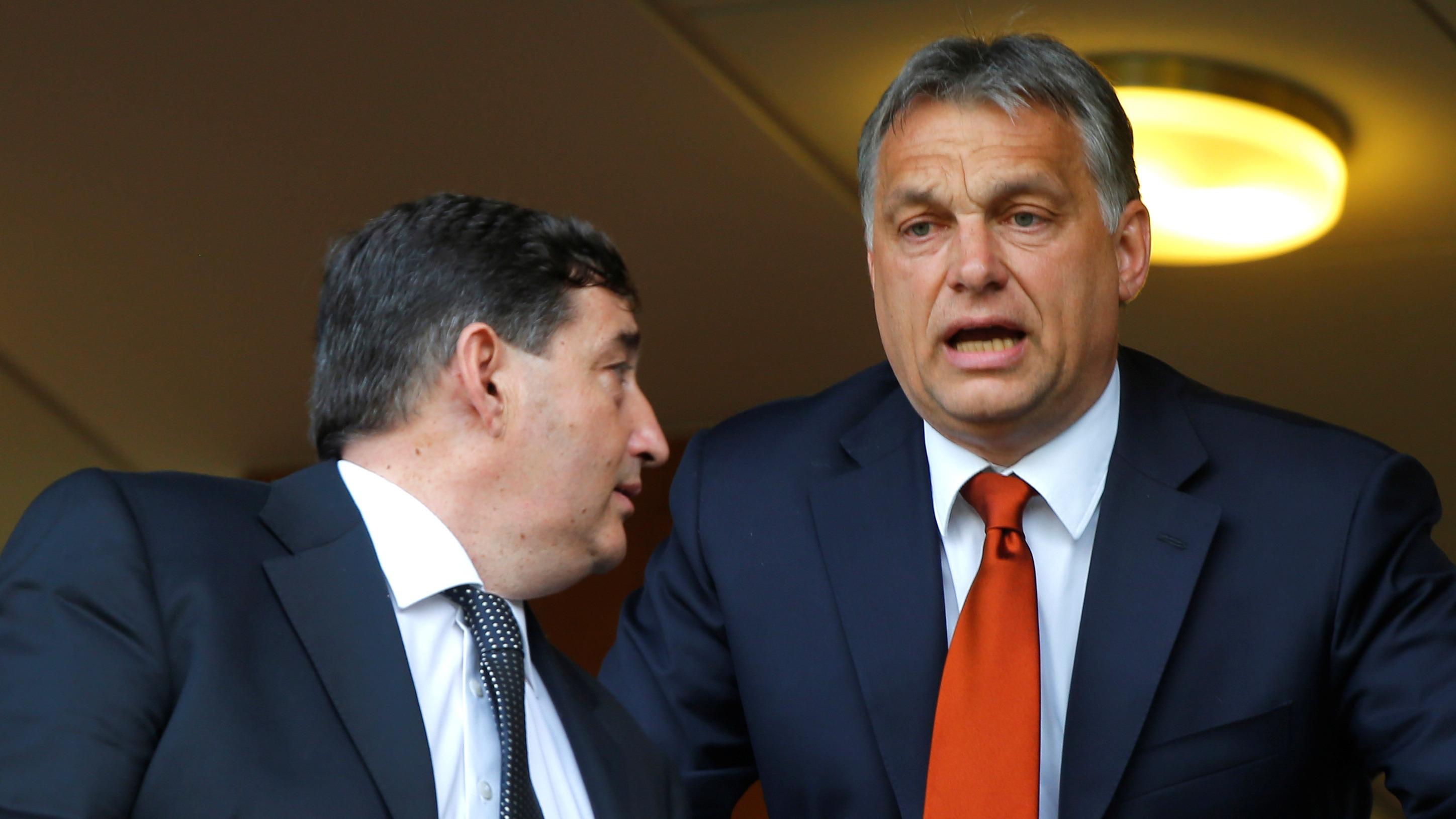 Contrats juteux, népotisme et corruption… en Hongrie, Péter Magyar déclare la guerre à un oligarque proche d’Orban