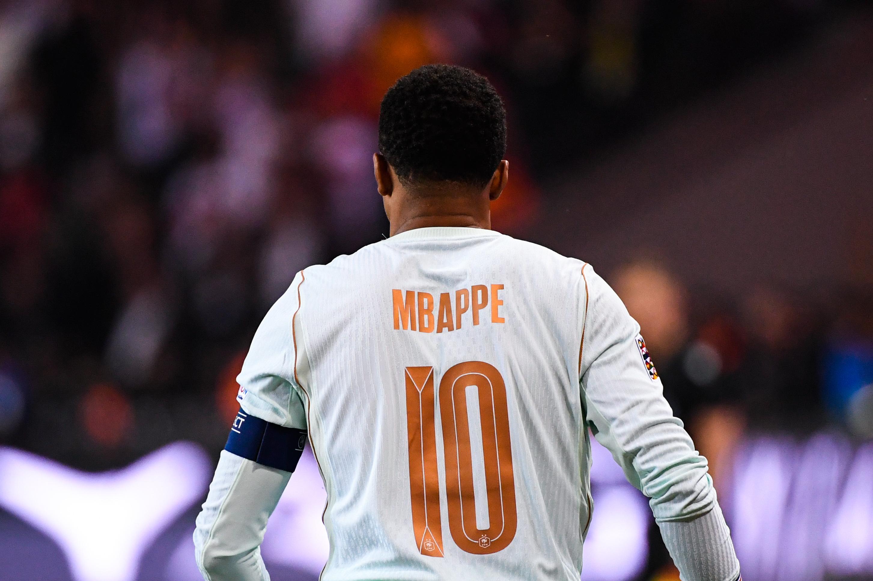 Foot : «Je me suis embrouillé avec ma grande tante aussi», la réponse cinglante de Mbappé à une rumeur sur le Ballon d’or