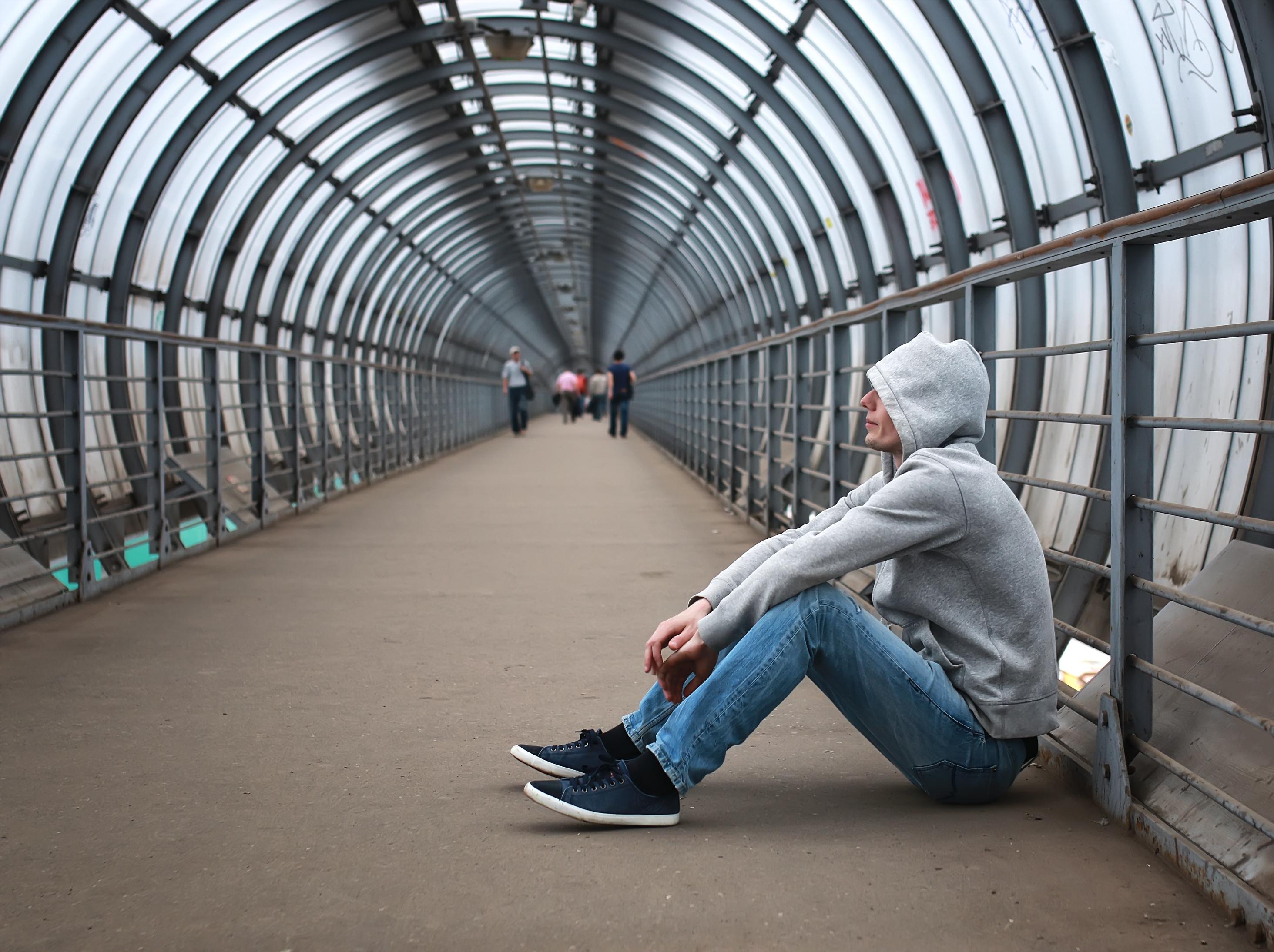 Poverty and Modesty Rates in France: A Comparative Analysis with the EU