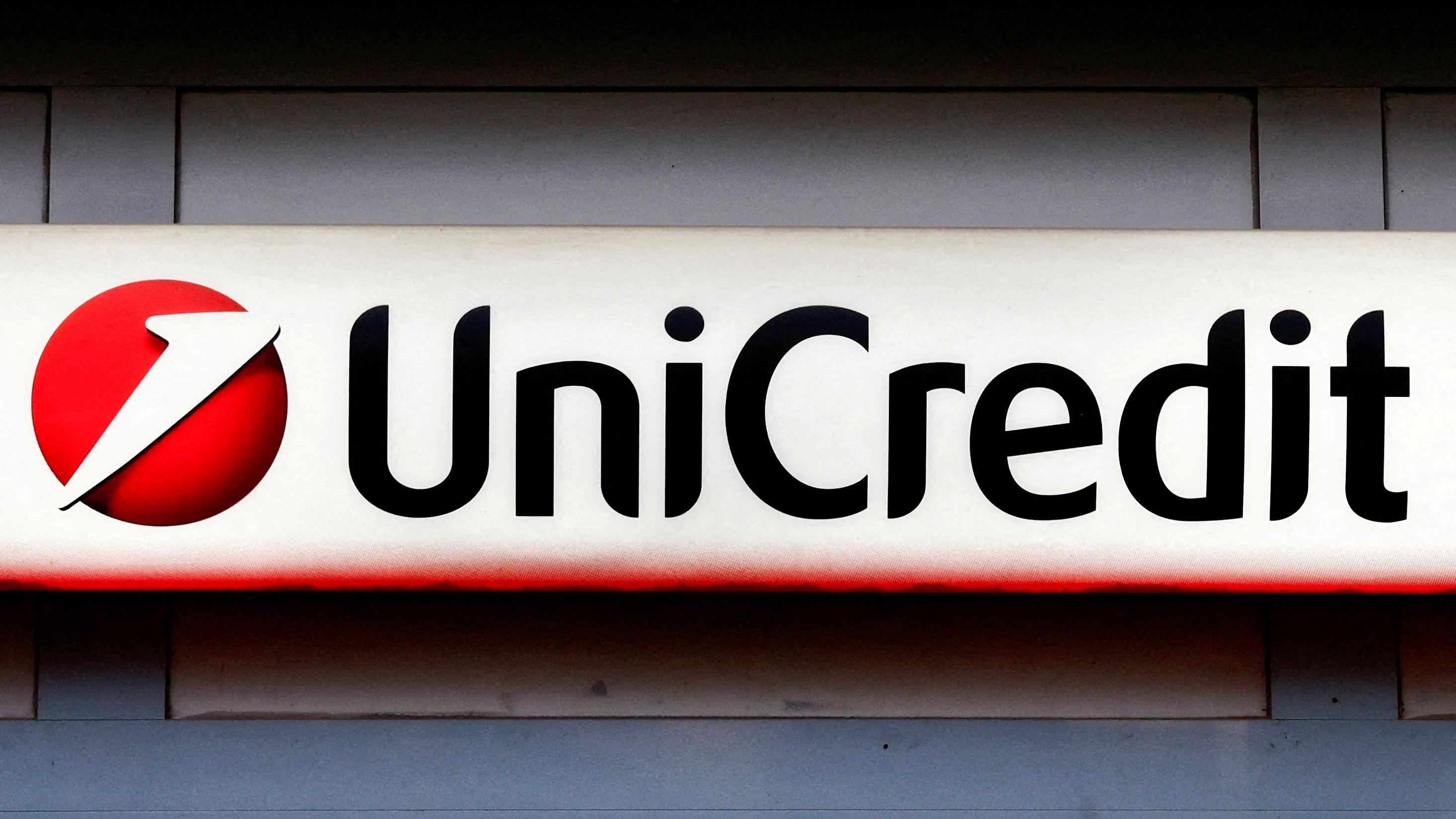 UniCredit lance une OPA hostile sur Commerzbank