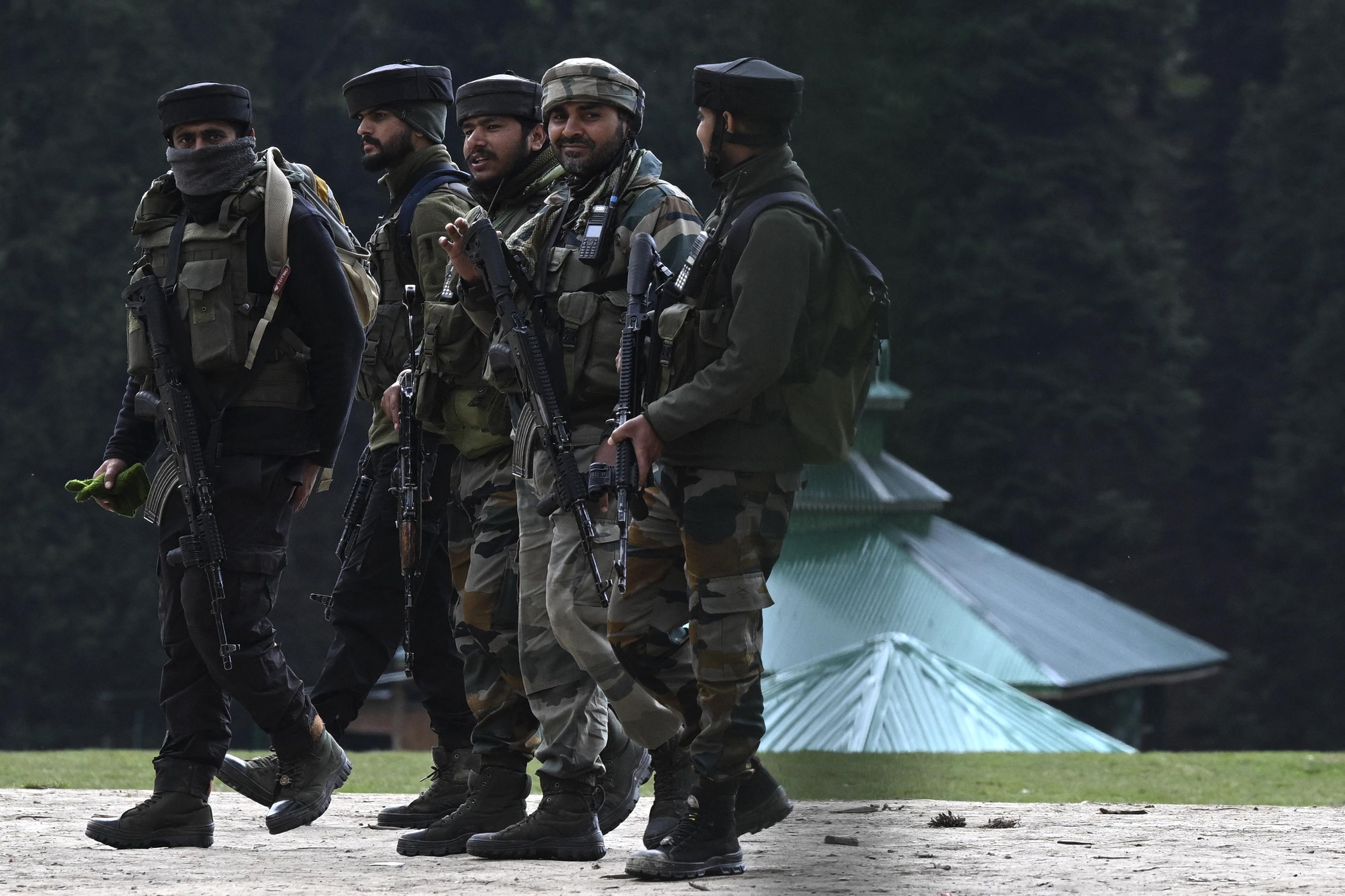 Attaque au Cachemire : l'Inde va fermer le principal poste-frontière avec le Pakistan