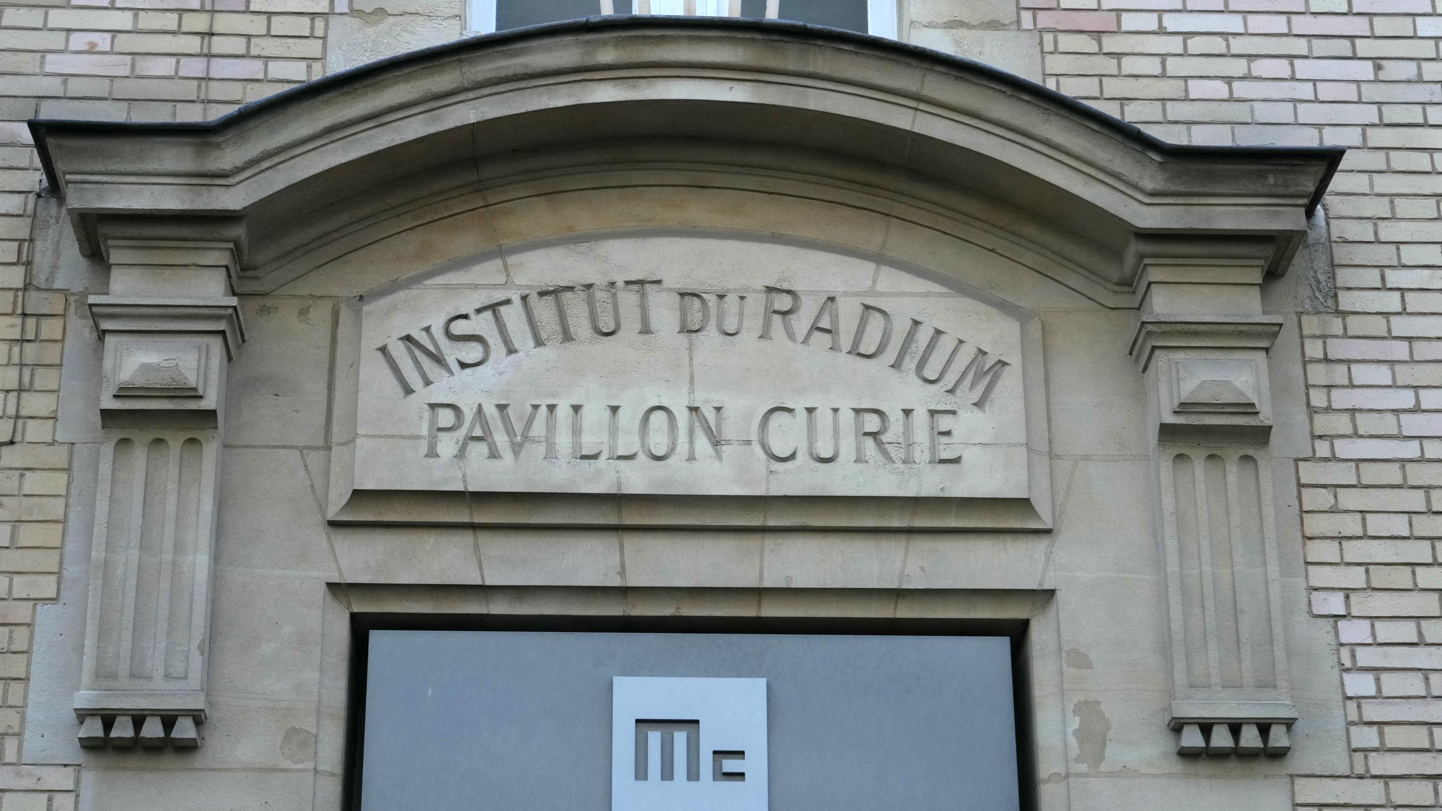 Le Pavillon des Sources, laboratoire de Marie Curie, classé monument historique par Rachida Dati