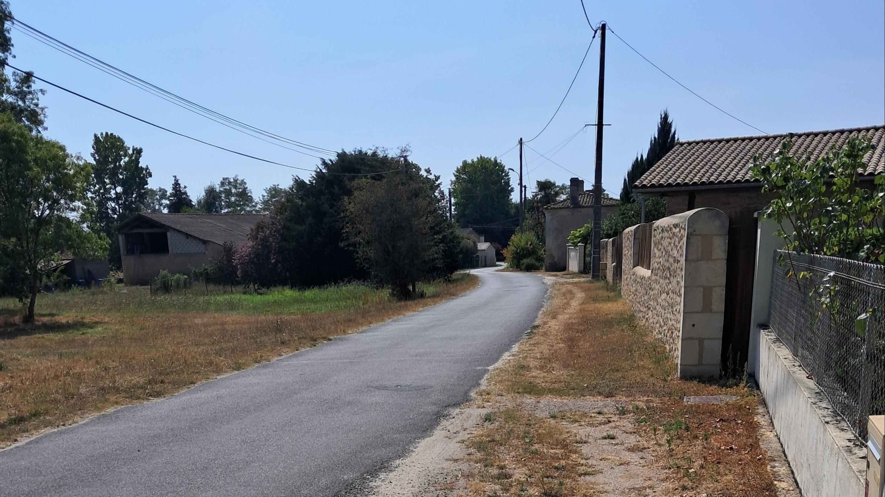 «On ne dort plus la nuit» : l’angoisse d’un hameau de Gironde en proie à des incendies criminels à répétition