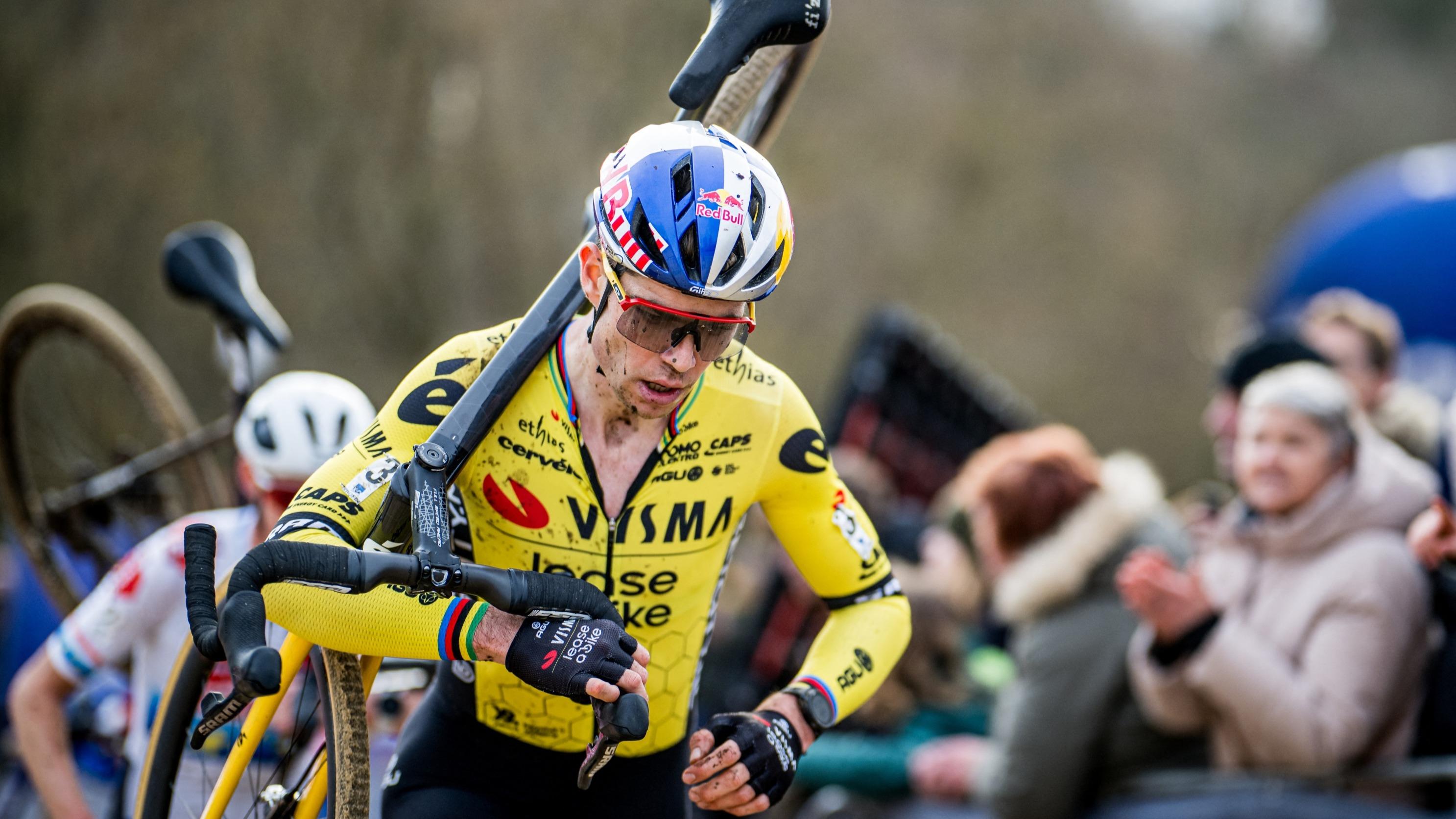 Cyclo-cross : le triple champion du monde Wout Van Aert ne disputera que six courses cet hiver