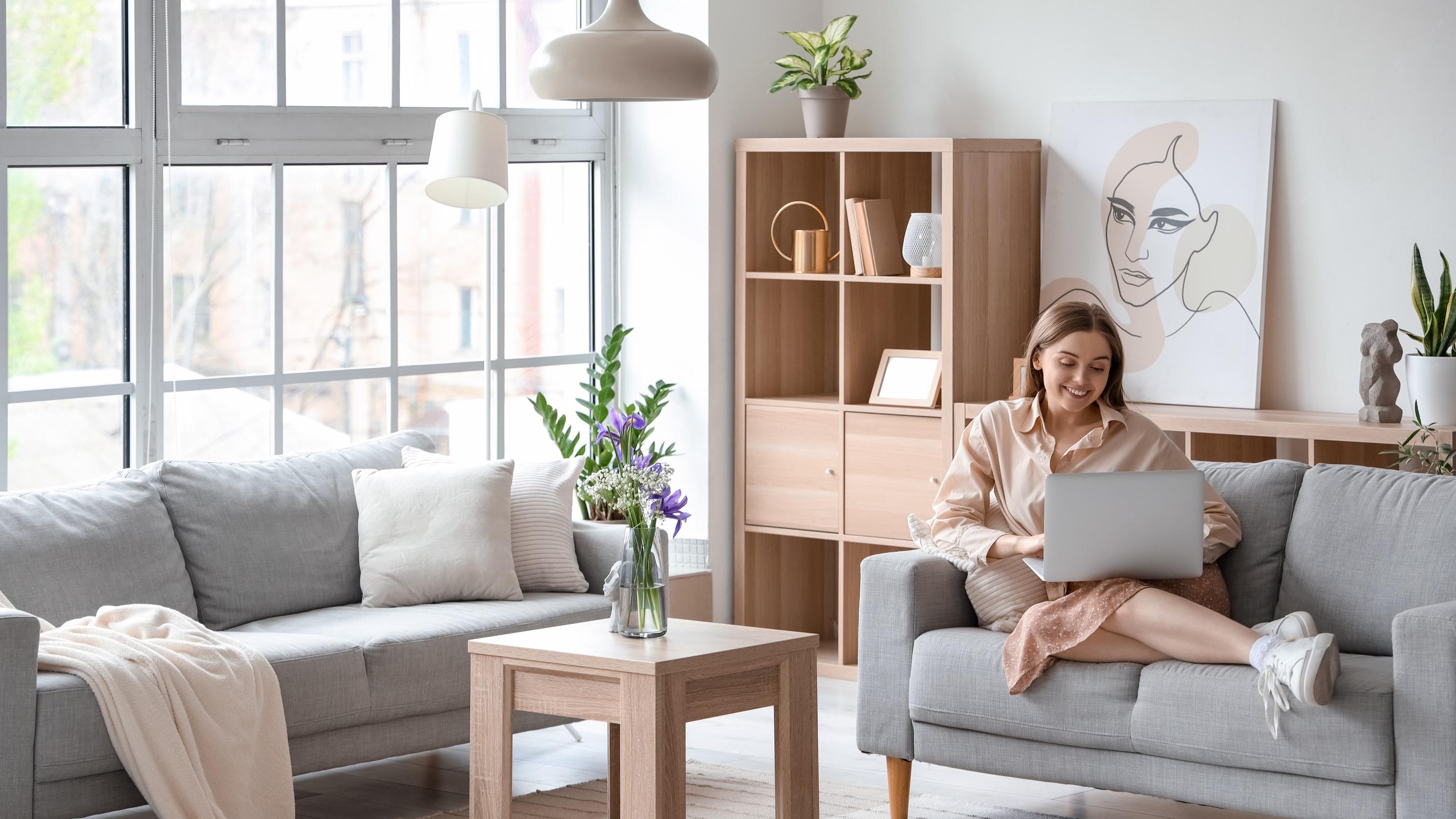 Prisée par les bailleurs pour la souplesse de son régime juridique, la location meublée est aujourd'hui plébiscitée pour son régime fiscal particulièrement attractif.