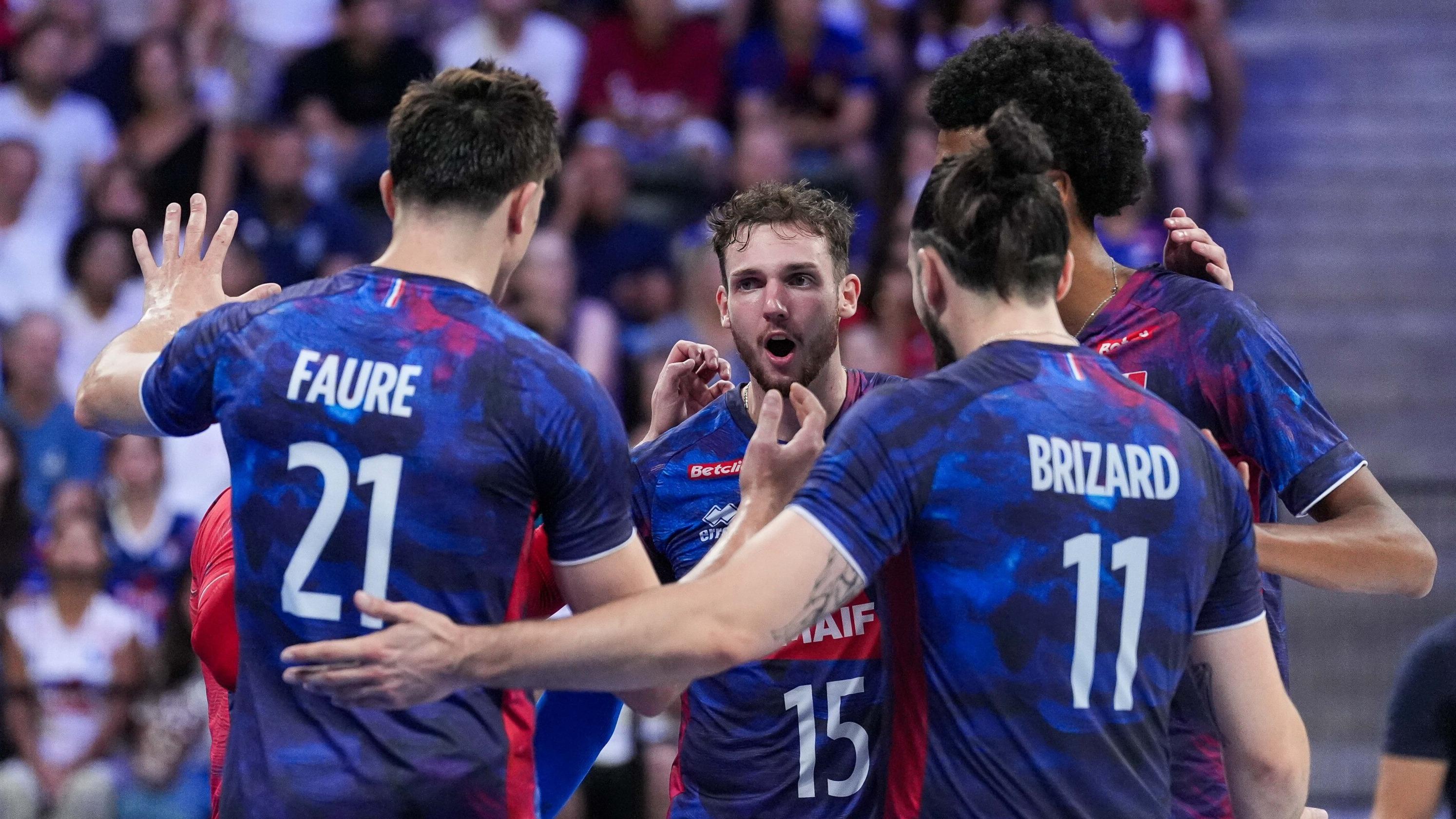 EN DIRECT - Euro de volley : les Bleus bien lancés dans leur quart de finale face à la Roumanie