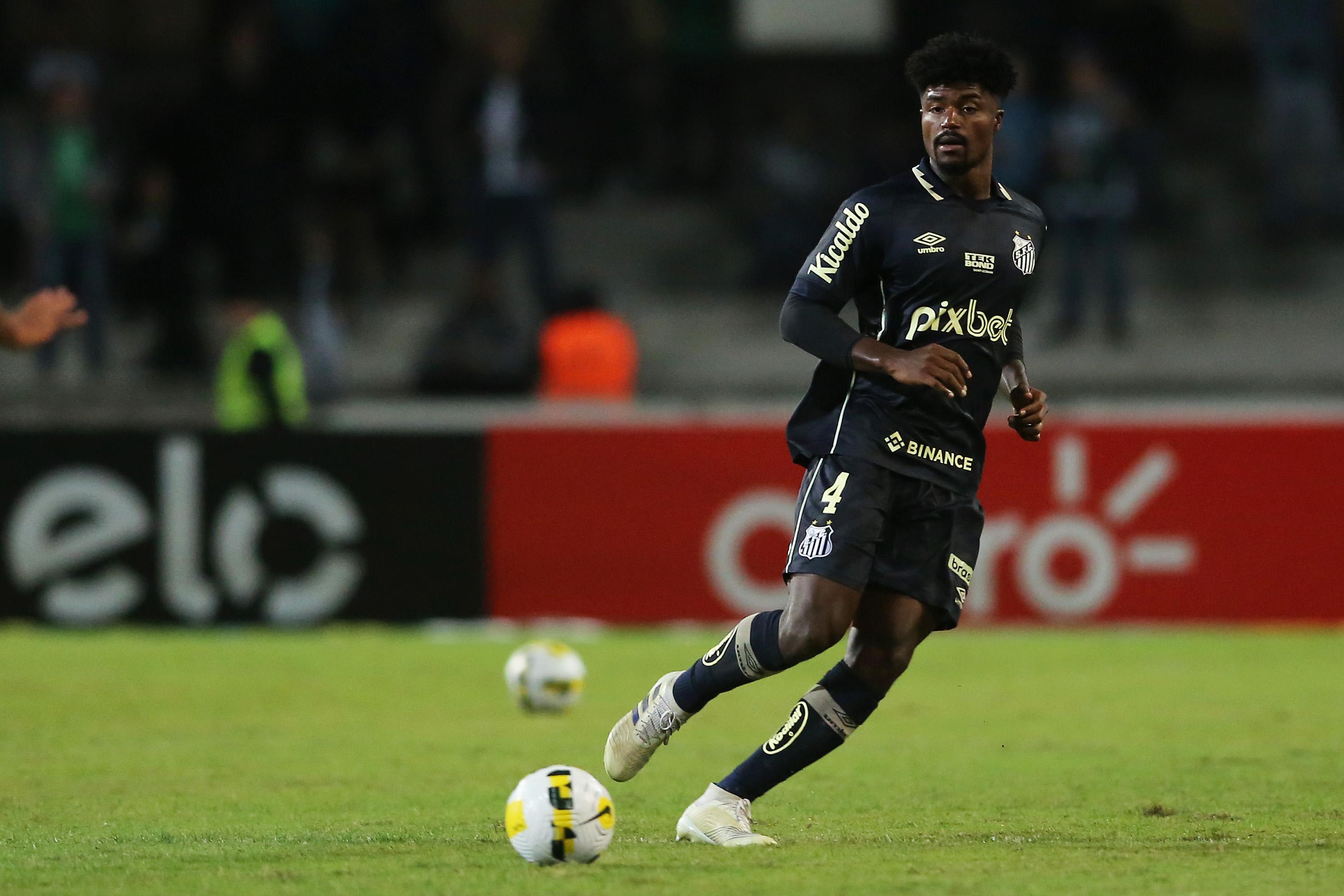 Foot : Santos (Brésil) résilie le contrat d'un de ses joueurs après une affaire de matchs truqués