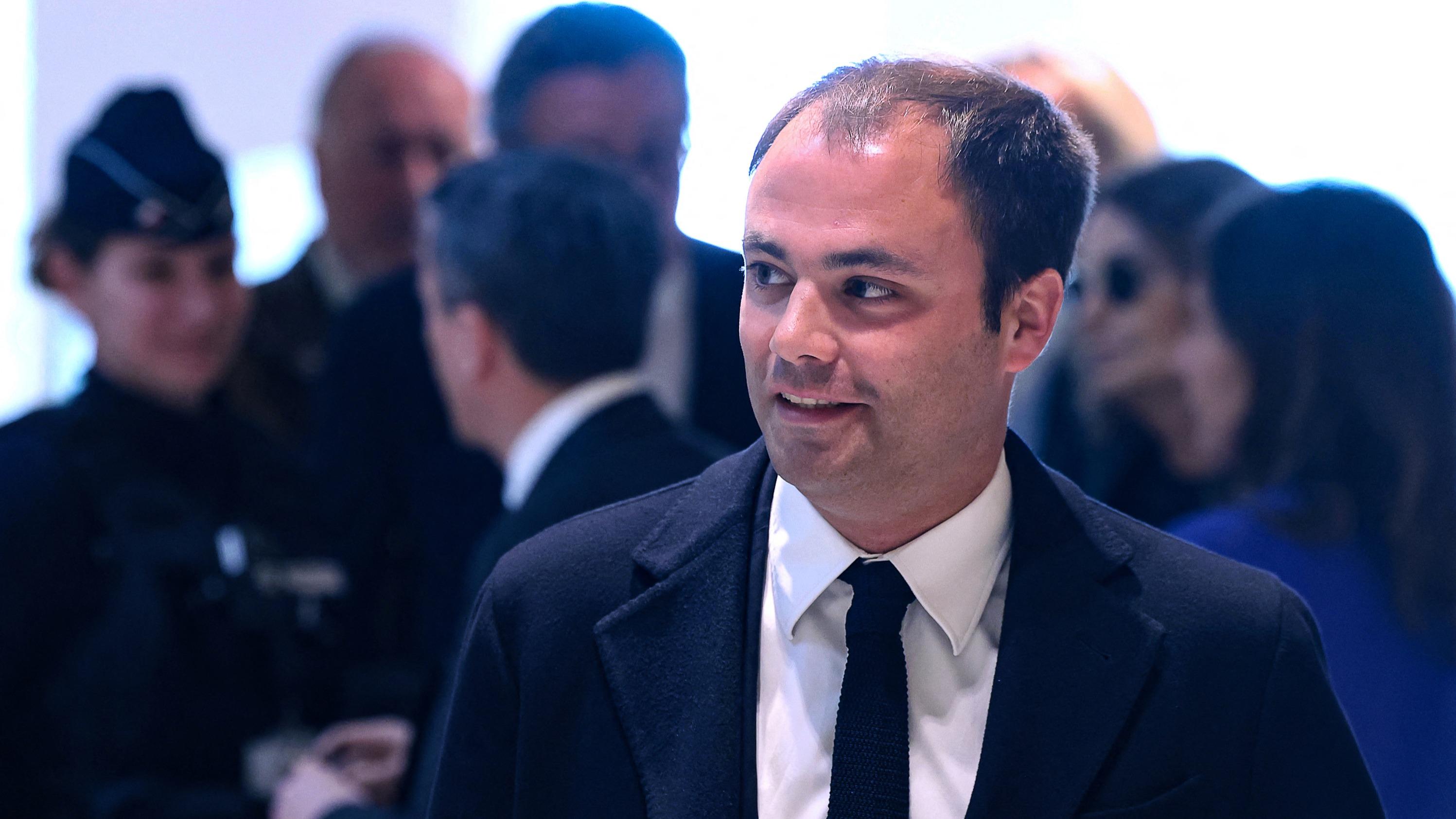 Charles Consigny lance un média nommé 'Français Libres' depuis le 18 juin, date symbolique pour la France — Info & Société
