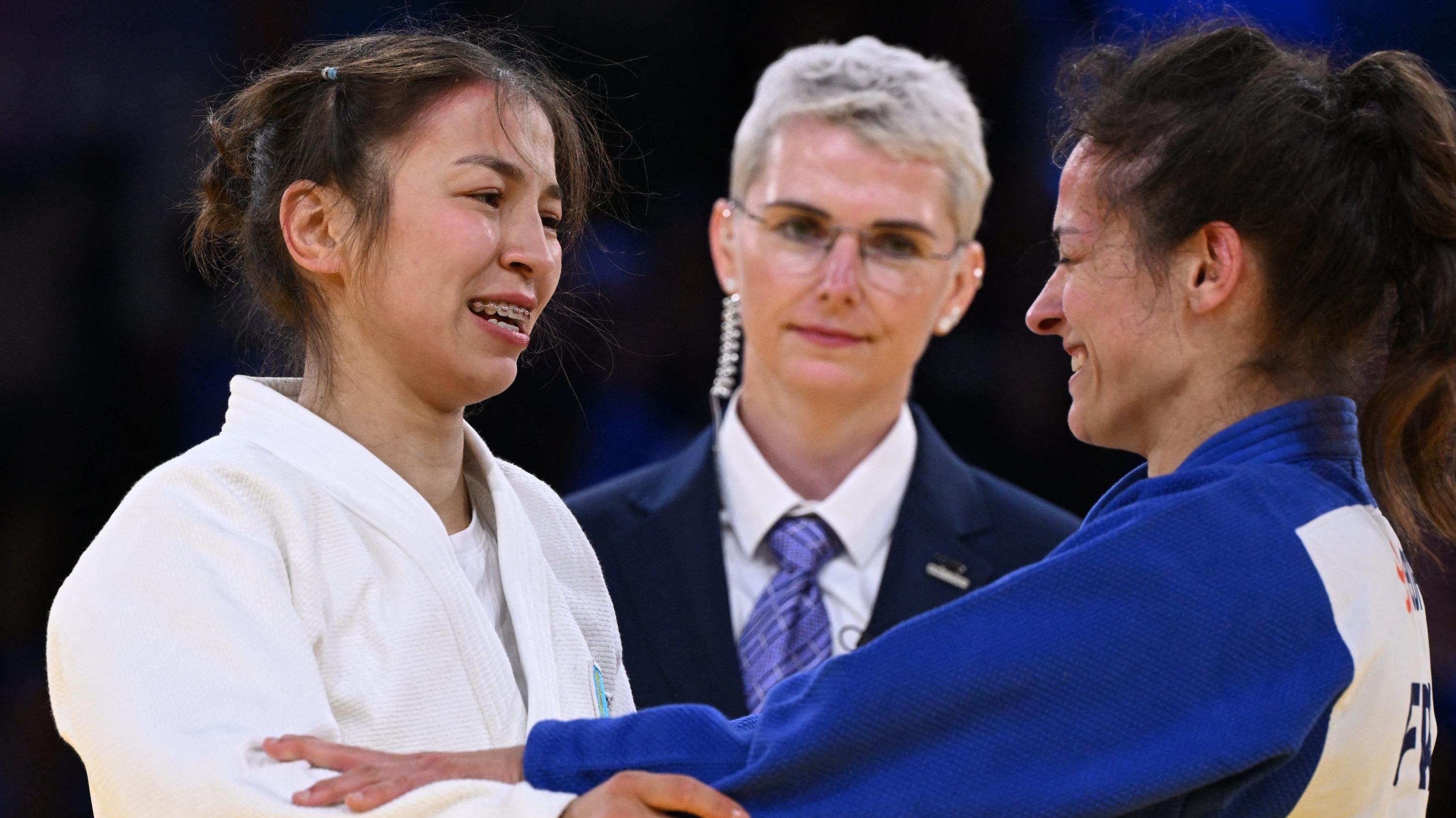 Jeux paralympiques : «Très fière de ramener cette médaille d'argent à ma famille», savoure Sandrine Martinet