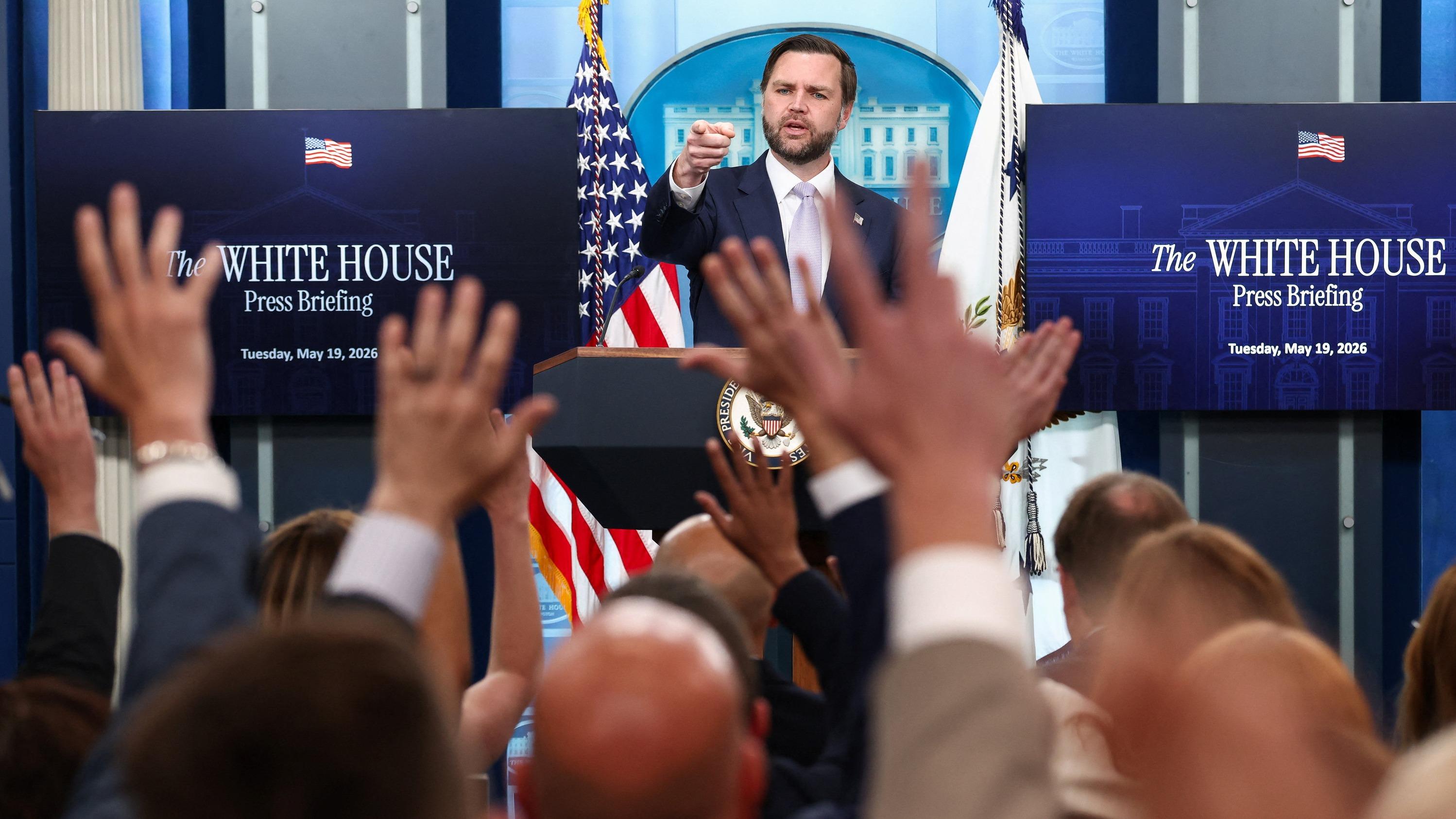 Avec son fonds « anti-instrumentalisation », Trump soigne sa base et crispe une partie de son camp