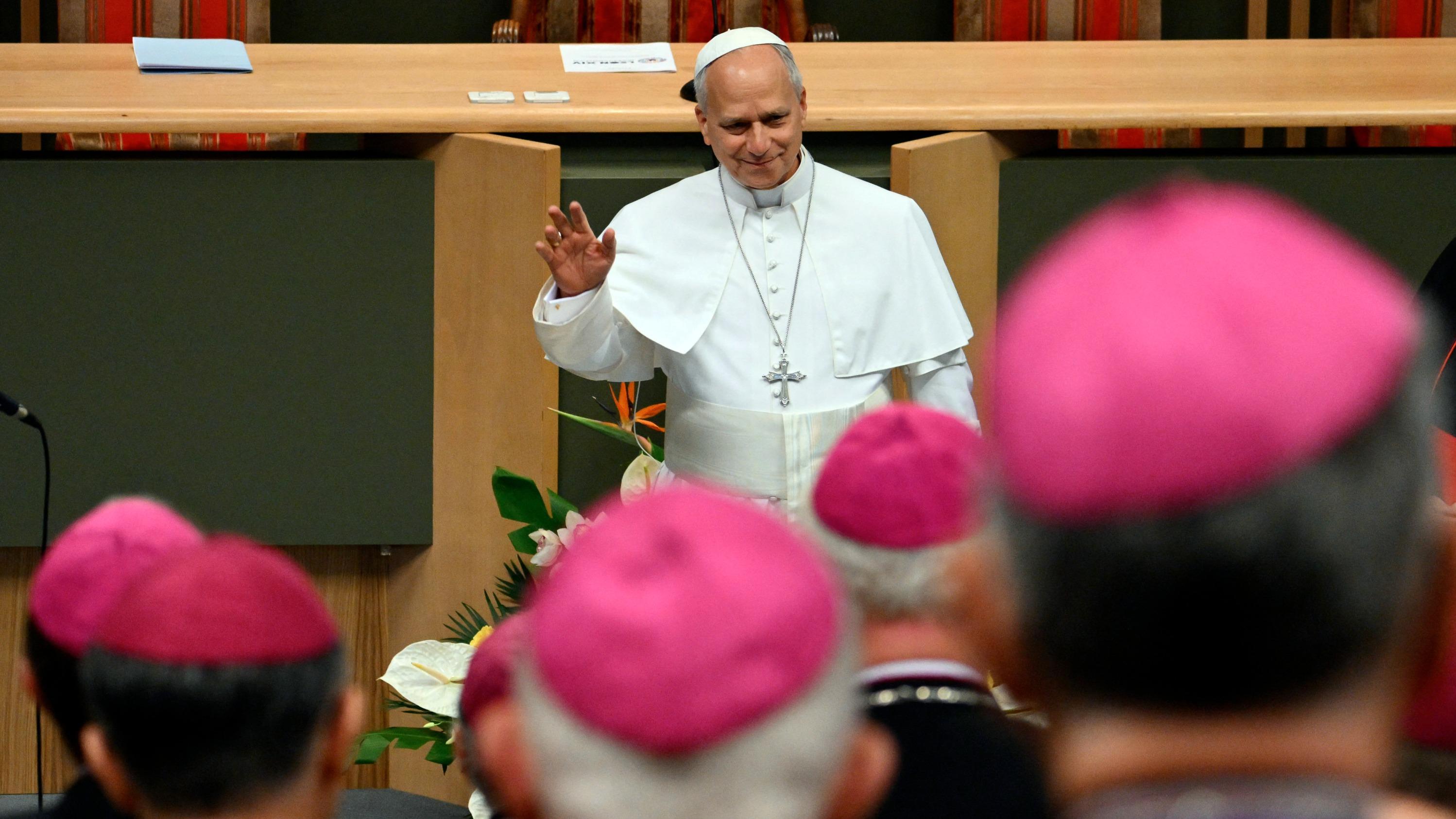 EN DIRECT - Visite de Léon XIV en France : le pape rencontre les évêques de France à Lourdes