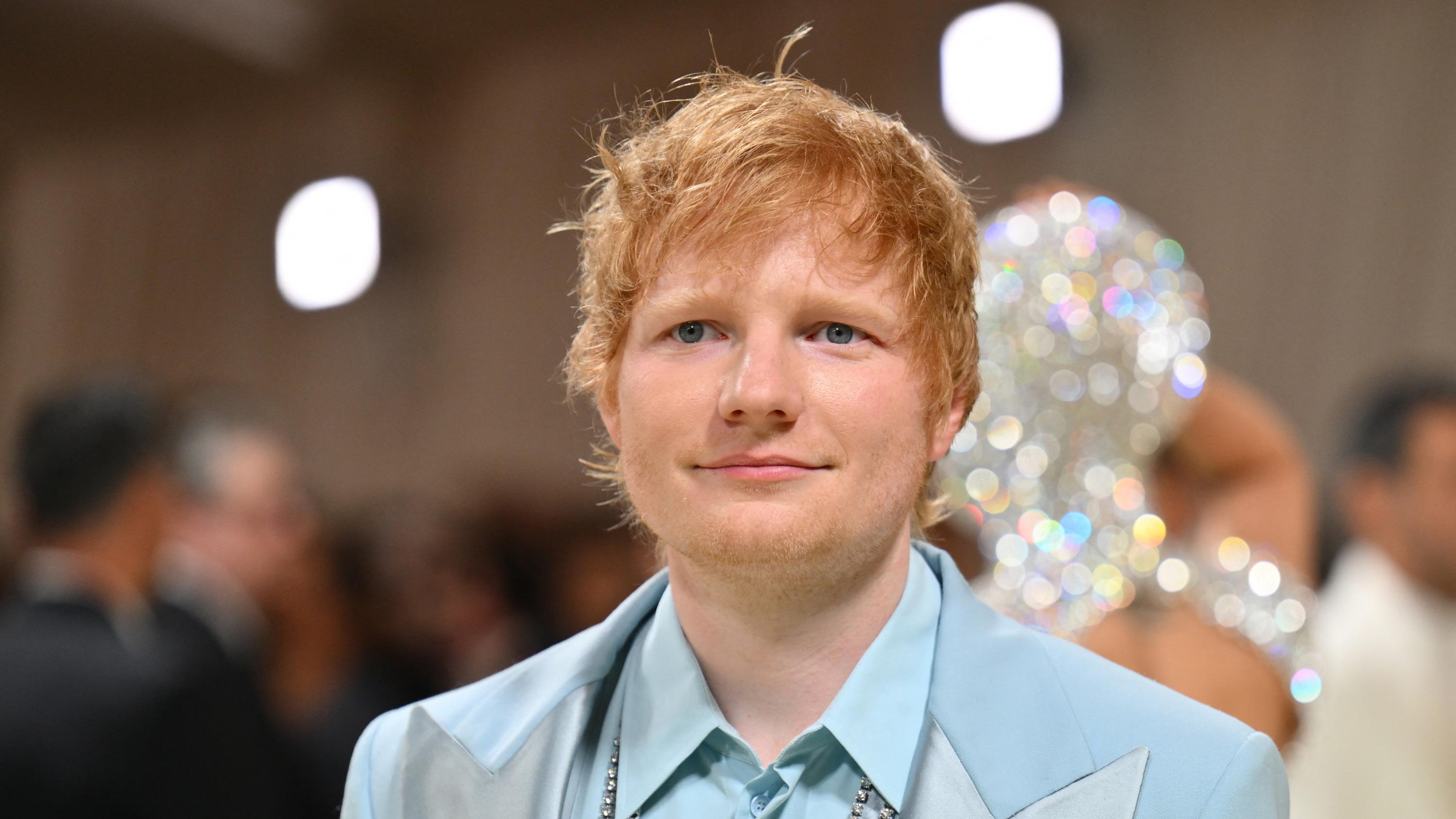 Ed Sheeran dévoile un nouveau titre lors d’un concert surprise