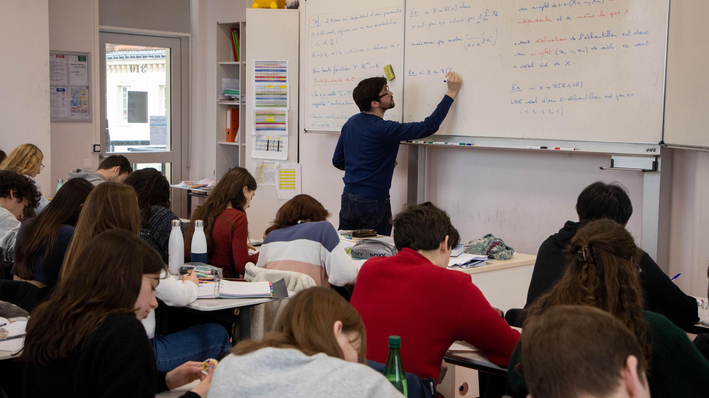 Contractuels dans la fonction publique : cette marée mal gérée par l’administration