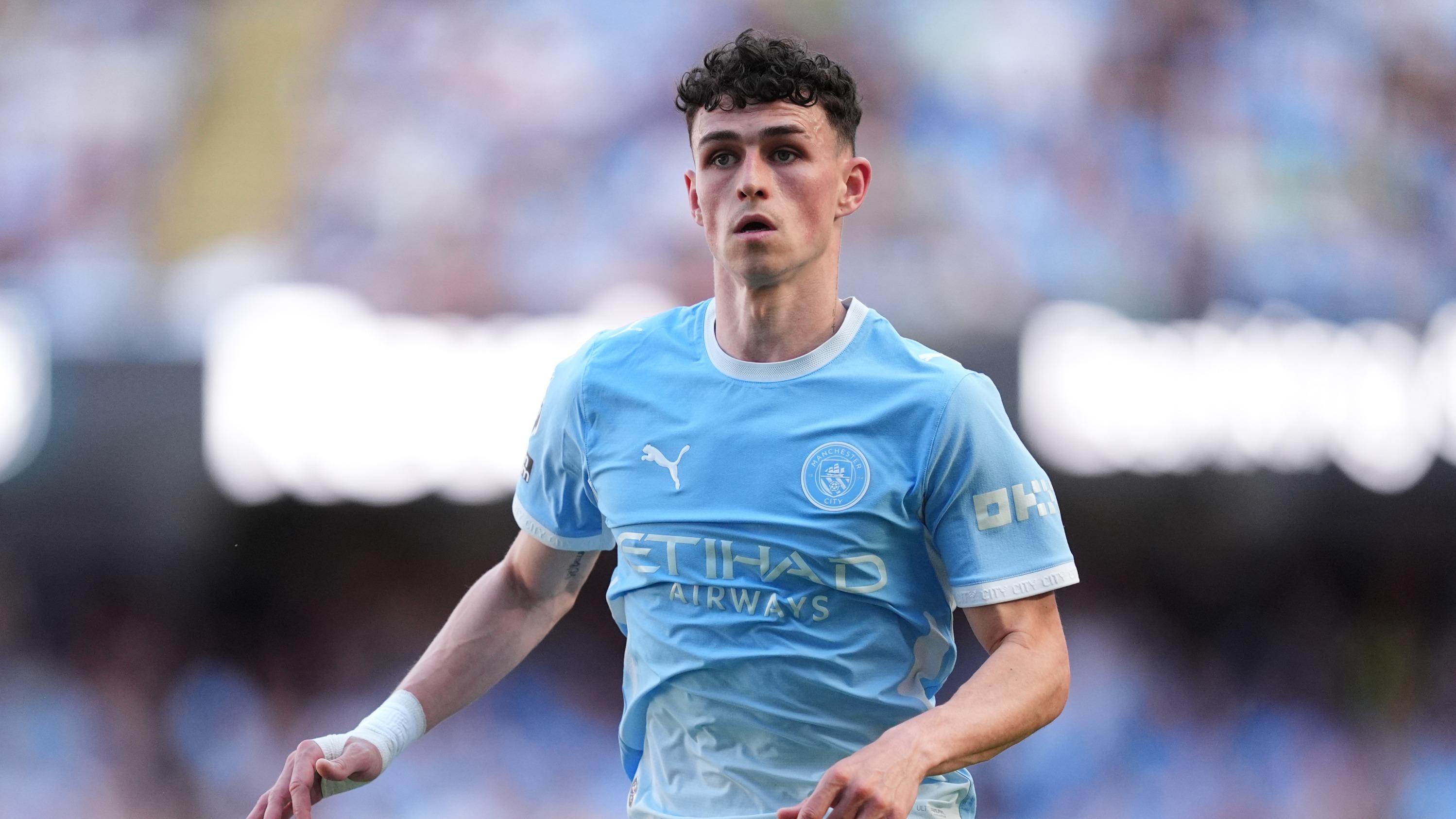 Mercato : en perte de vitesse, Phil Foden prolonge à Manchester City jusqu'en 2030