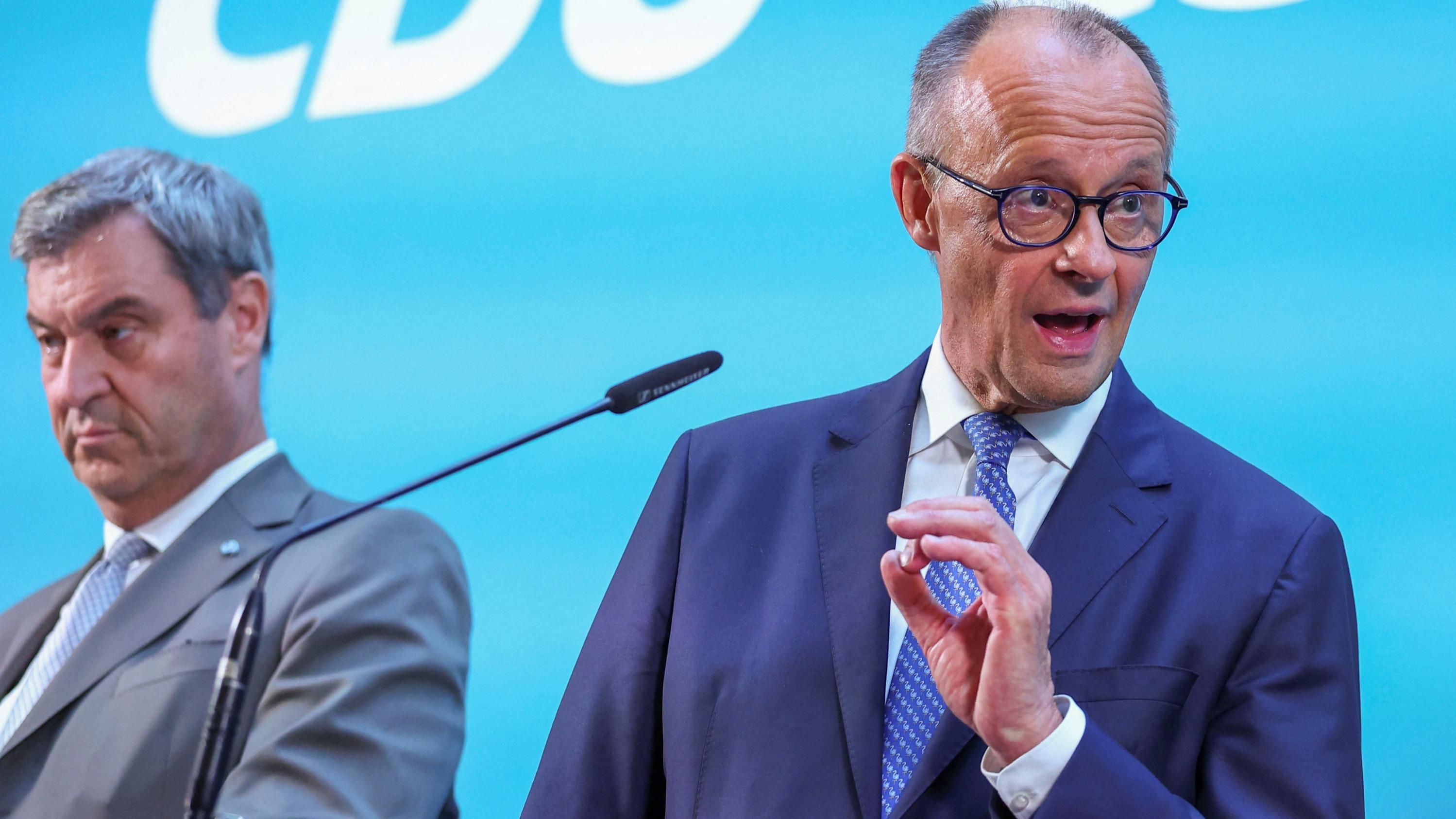 « Comme un sélectionneur de foot qui décide qui entre et qui sort » : en Allemagne, Friedrich Merz face à une « mutinerie » au sein de la CDU