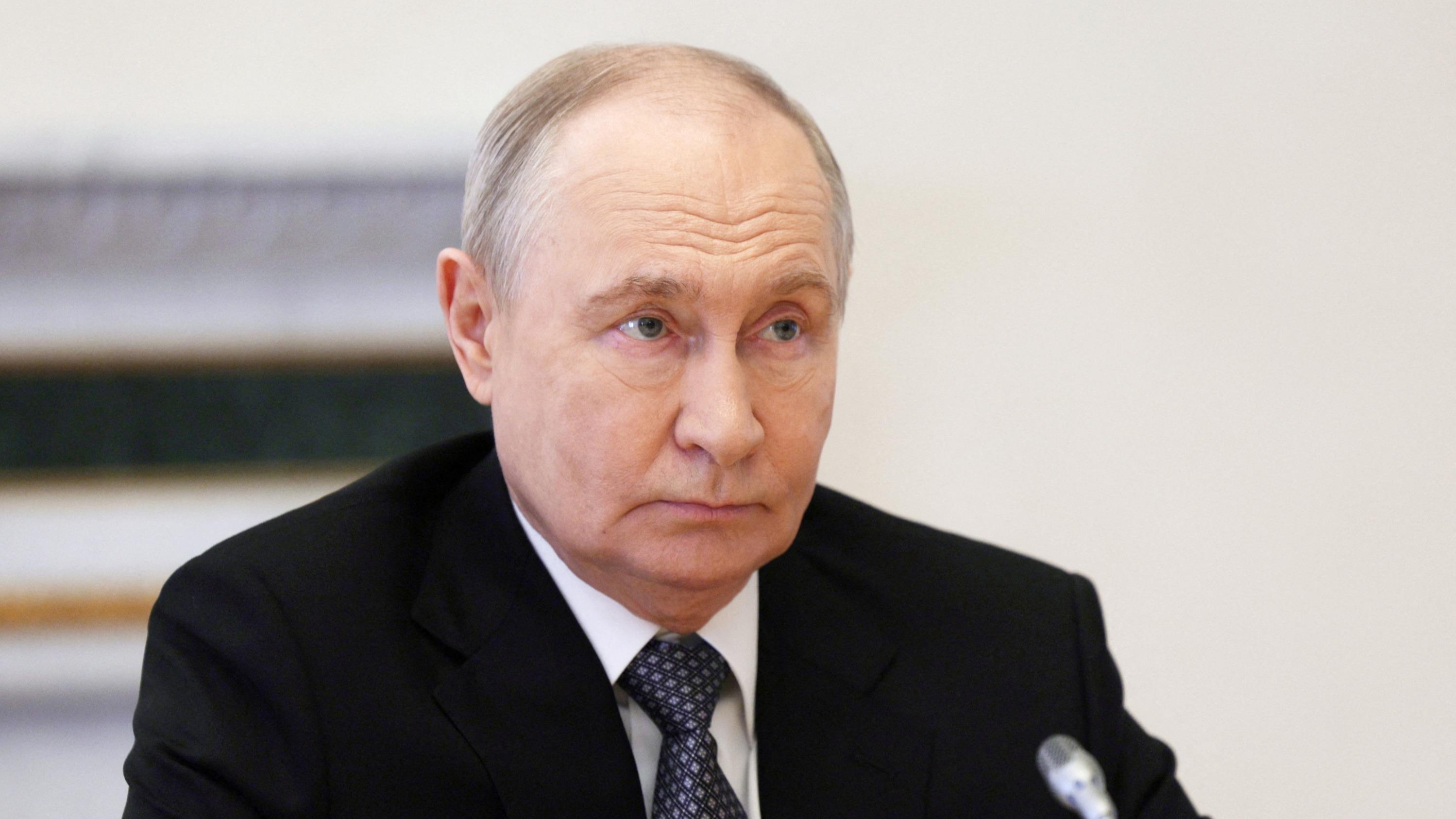 À qui profite la volte-face de Donald Trump sur les sanctions pétrolières contre la Russie ?