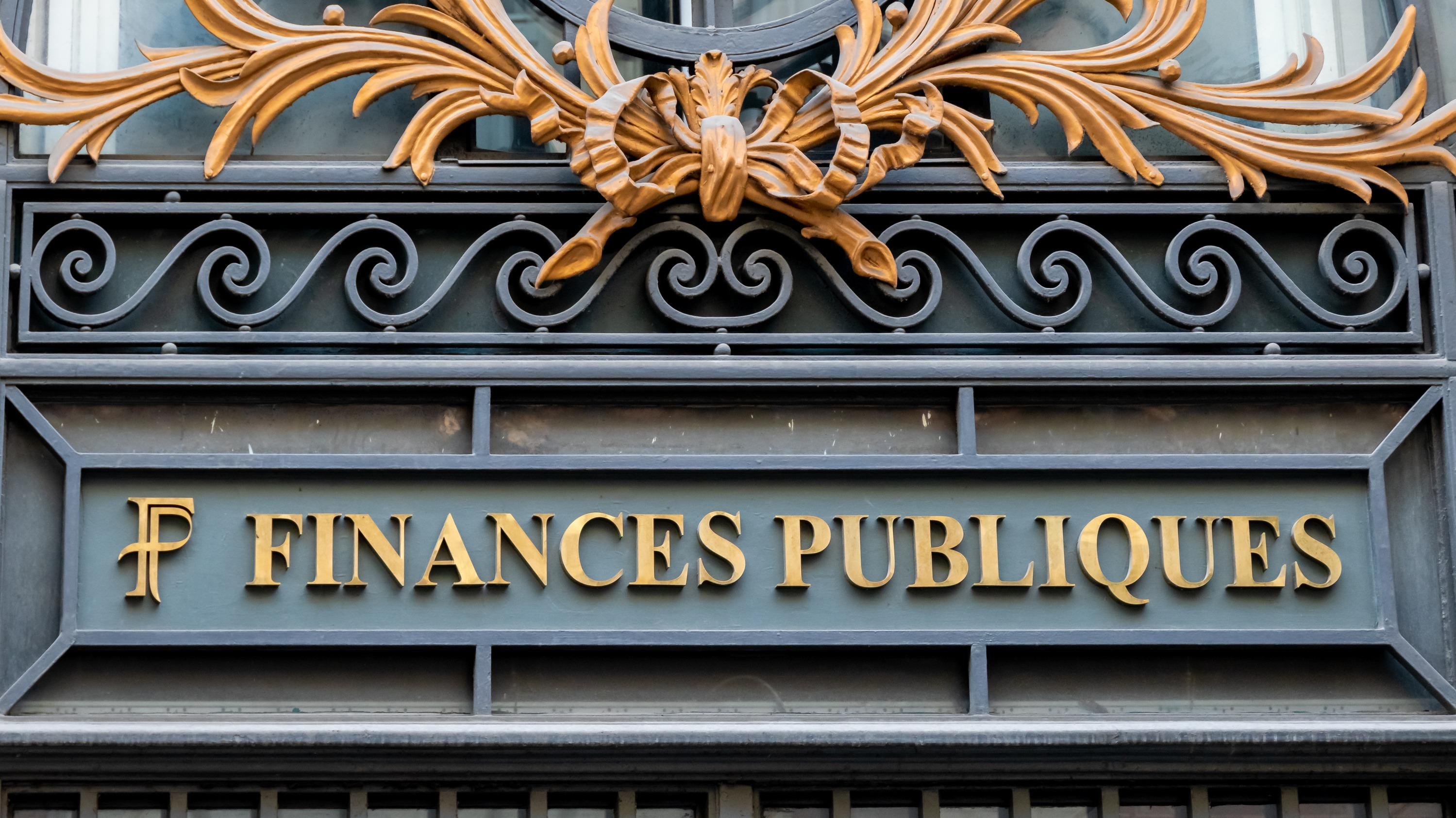 Taxe sur les superprofits, sur les grandes entreprises, sur les petits colis… Quand les recettes promises par Bercy ne sont pas au rendez-vous