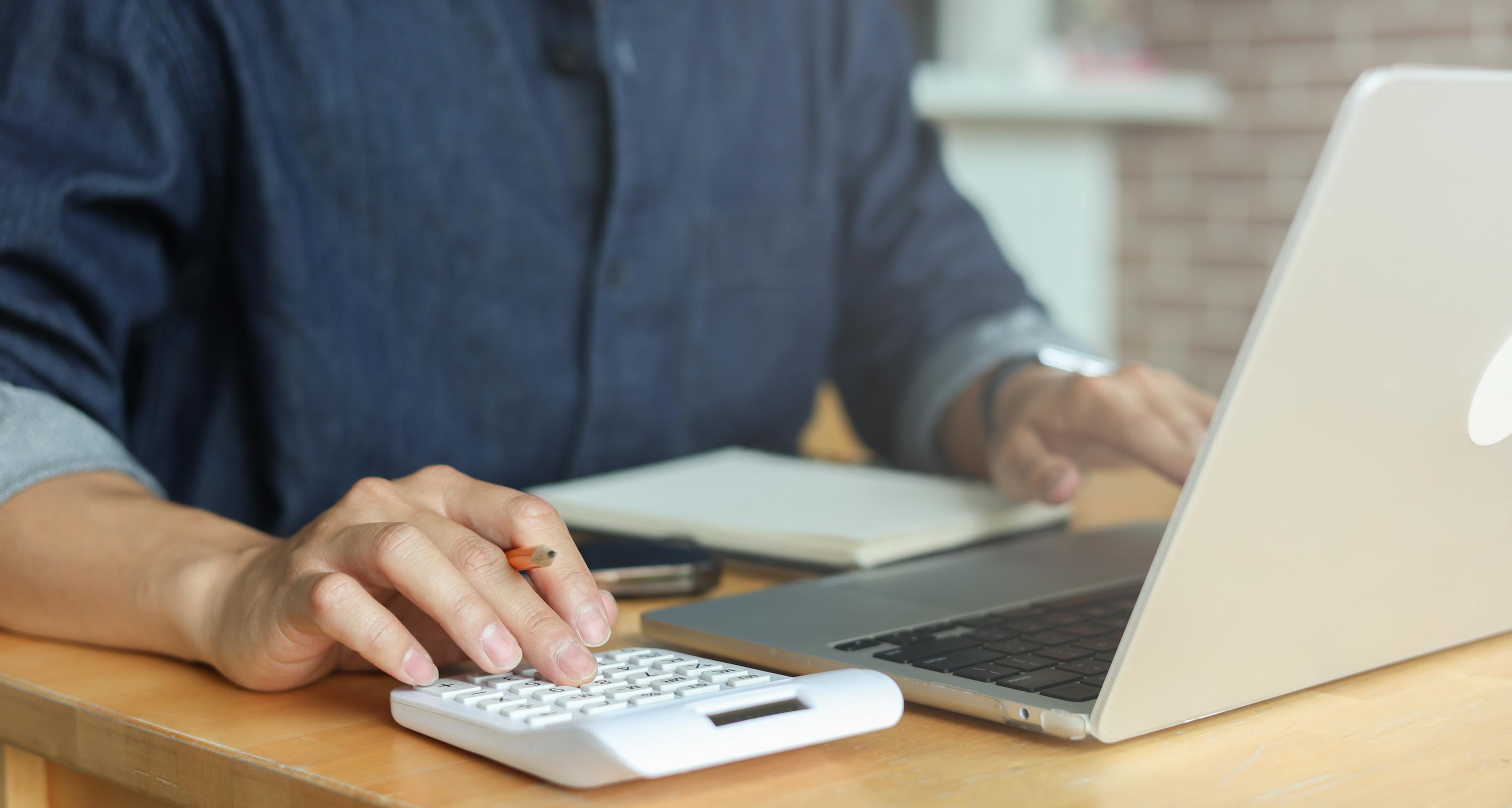 Une décollecte inédite depuis dix ans : le livret A va-t-il perdre son statut de placement préféré des Français ?