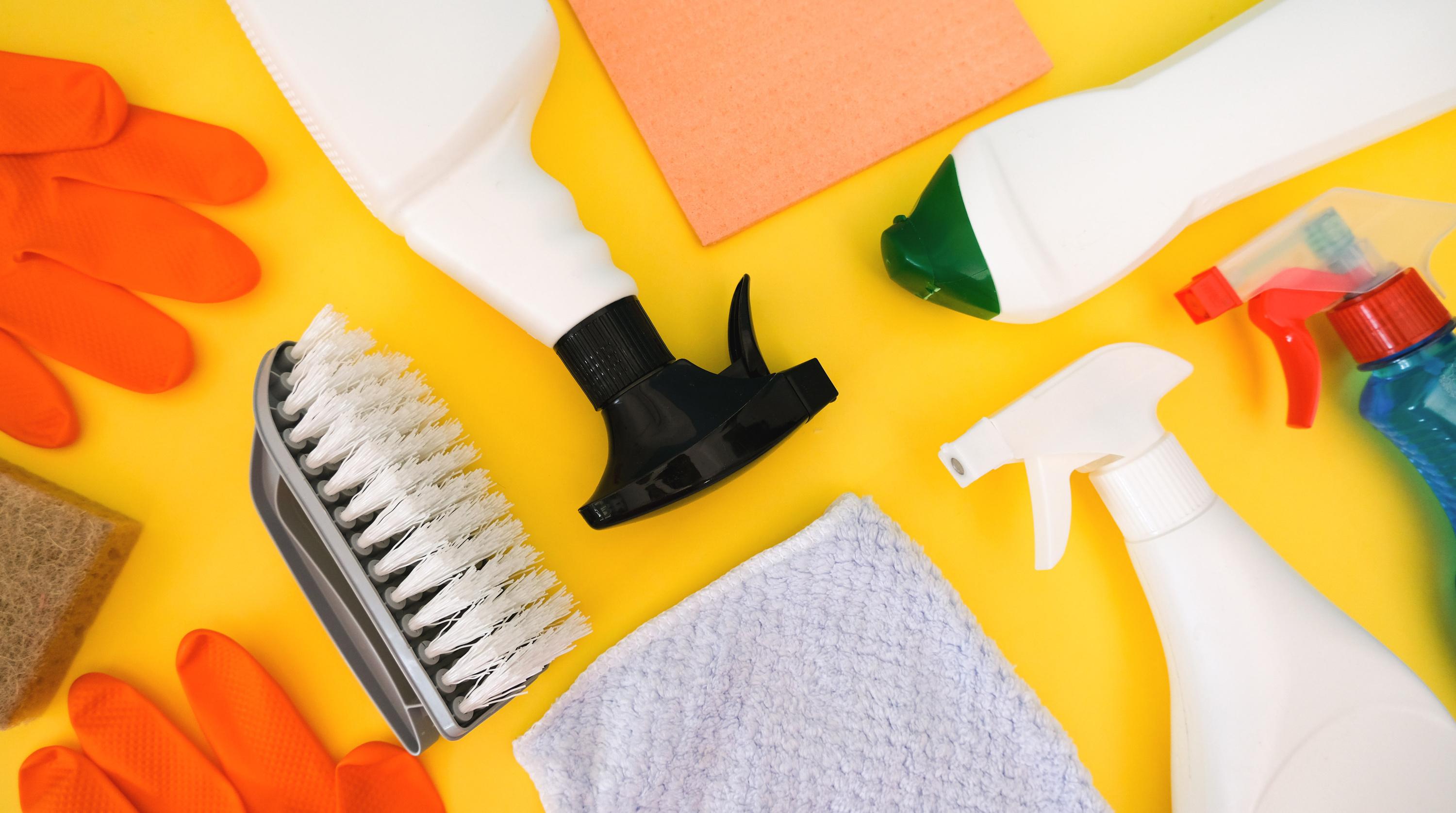 Peinture, colle, pesticides... 275.000 produits retirés du marché par la DGCCRF pour non-conformité