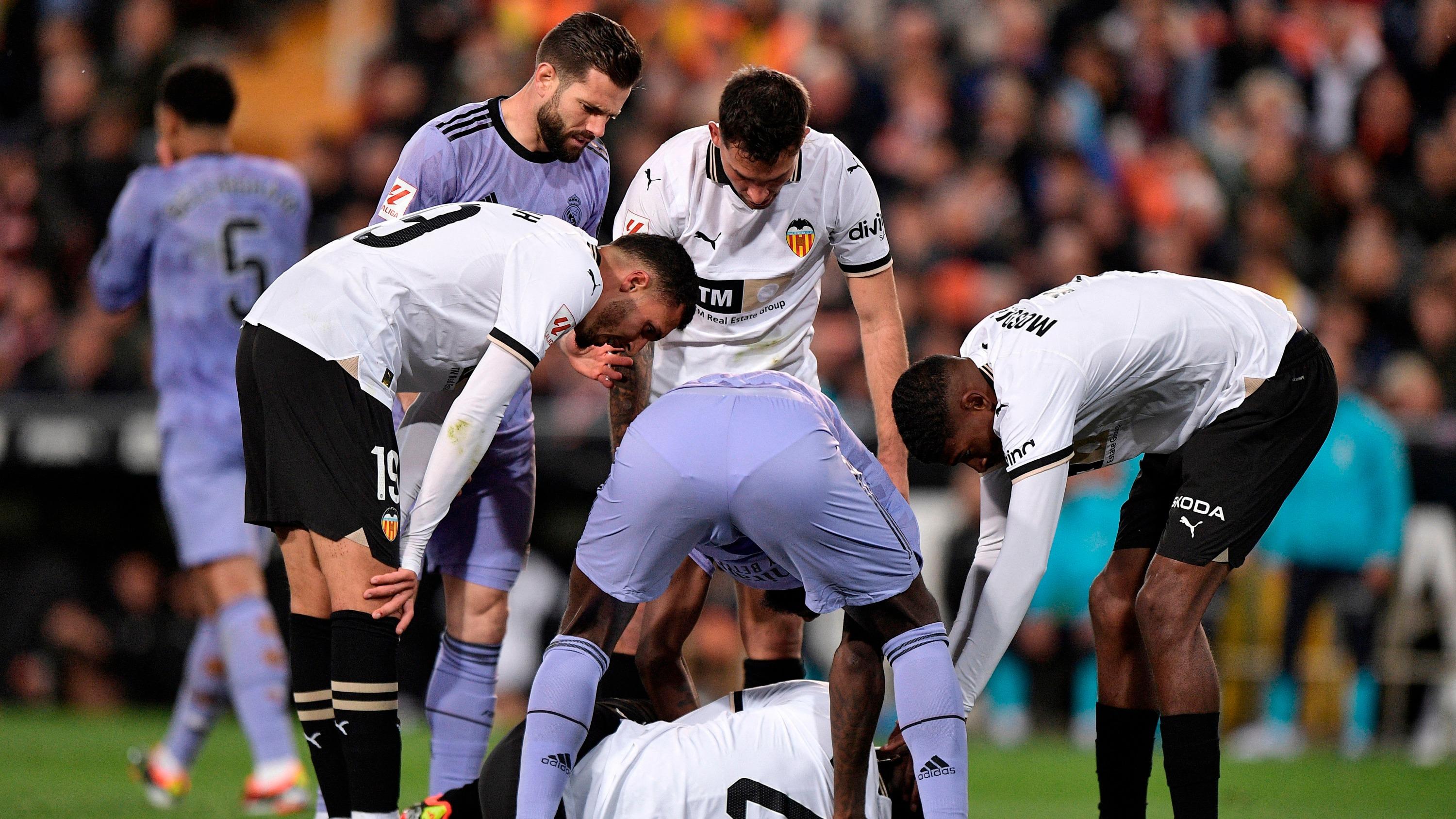 Foot : Mouctar Diakhaby souffre d'une luxation du genou droit