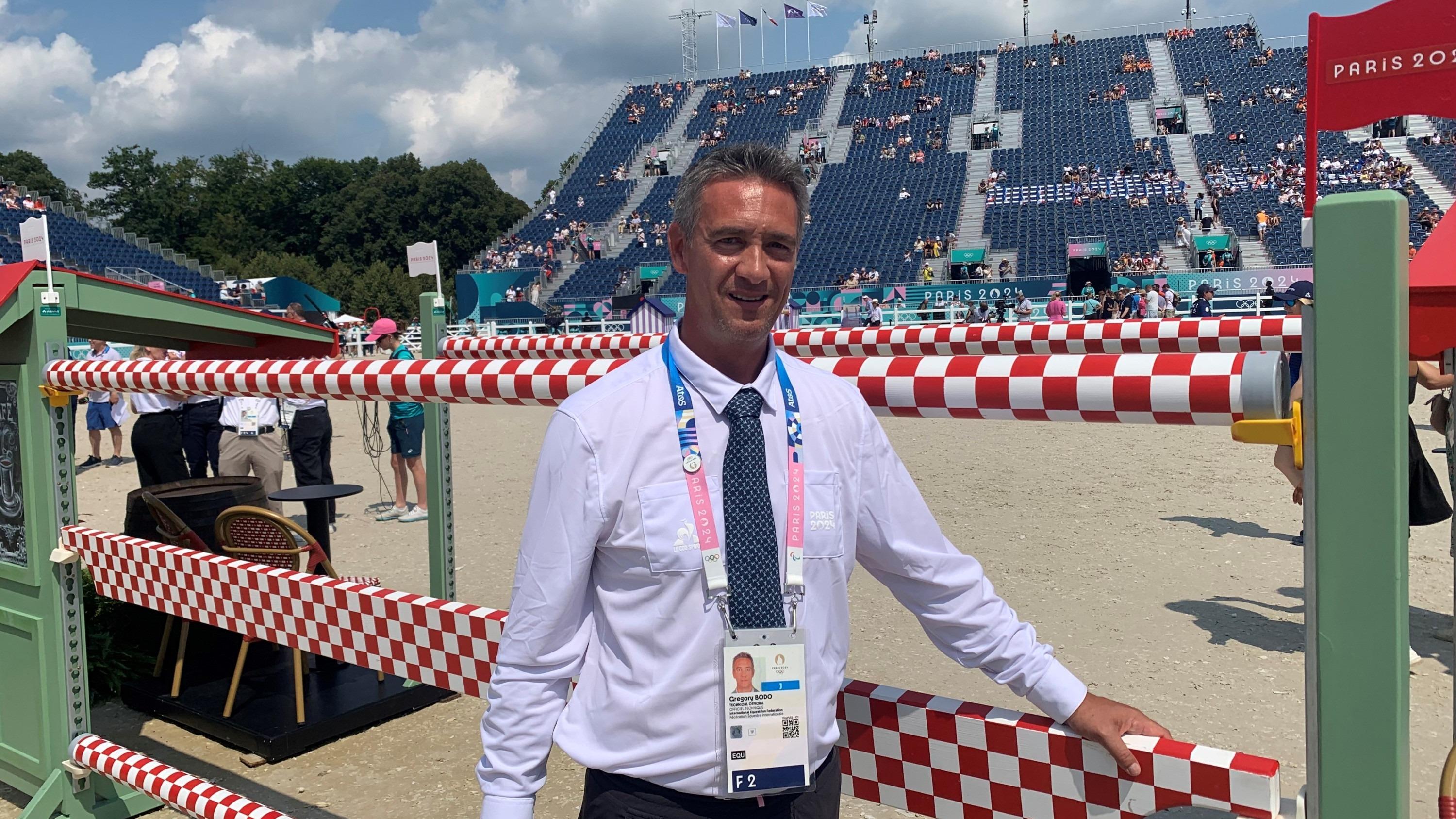 JO - Équitation : Grégory Gobo, créateur de pistes et poseur de pièges en saut d’obstacles