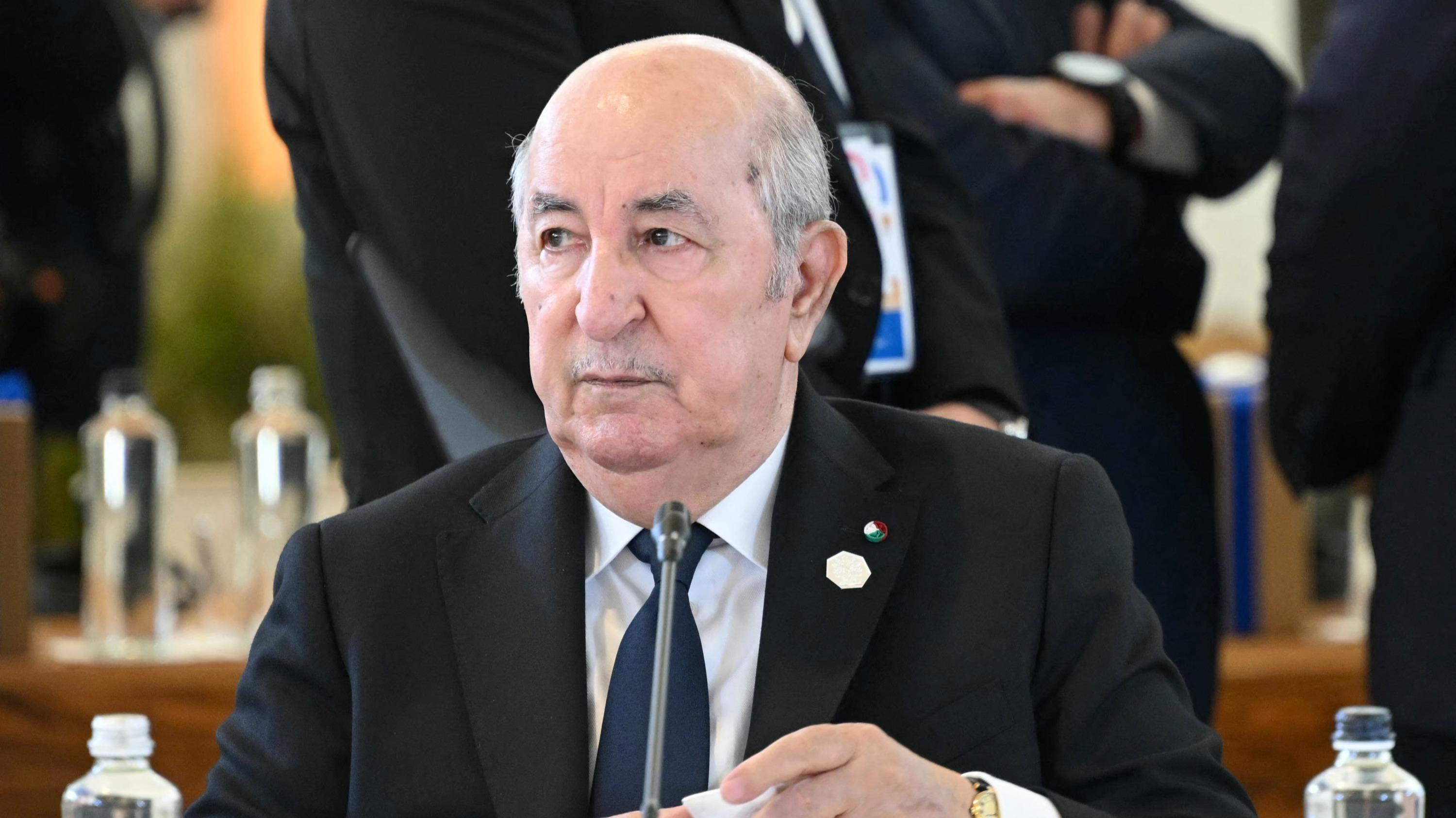 Algérie : en affirmant à propos de Gaza que «l'armée est prête», le président Tebboune déclenche un tollé