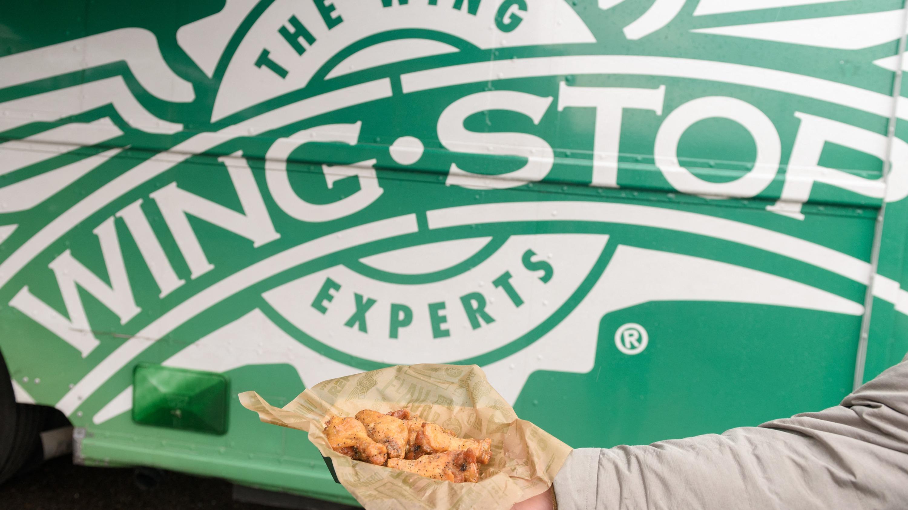 «Wingstop ne peut pas nous laisser comme ça» : quand la célèbre chaîne américaine de poulet frit lâche son franchisé français